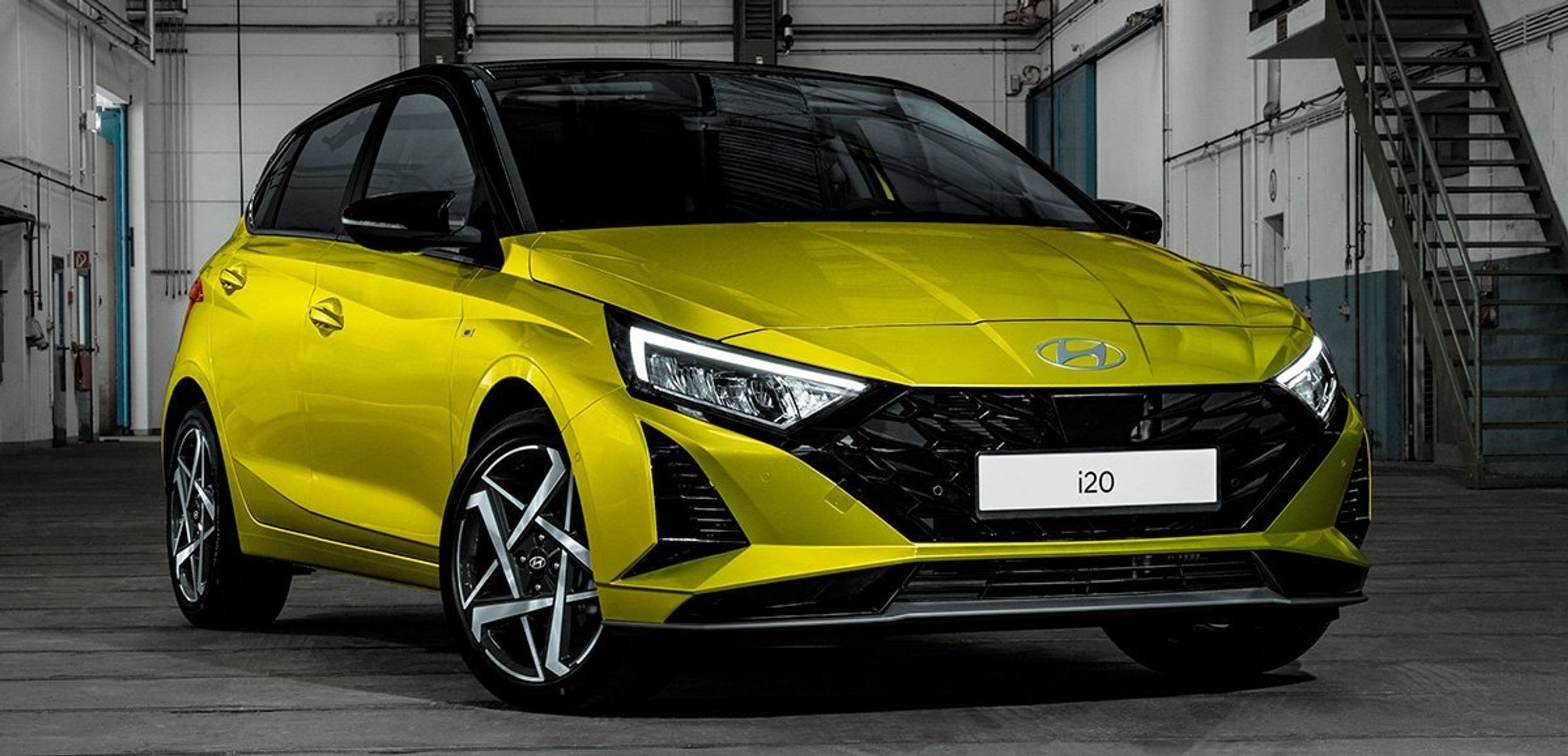 Hyundai i20 i den fornyede 2023-udgave set forfra.