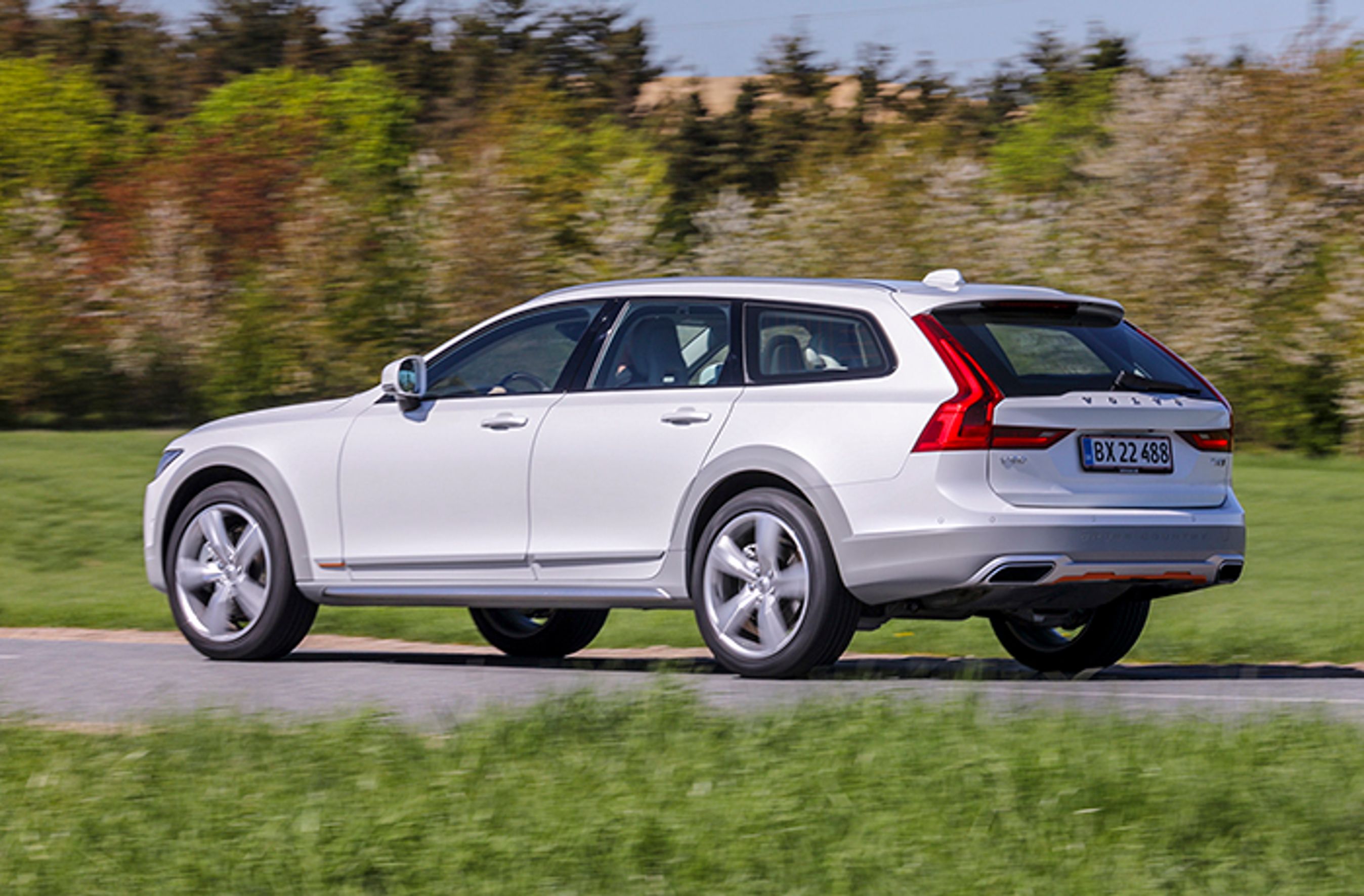 Volvo V90 CC VOC bagfra