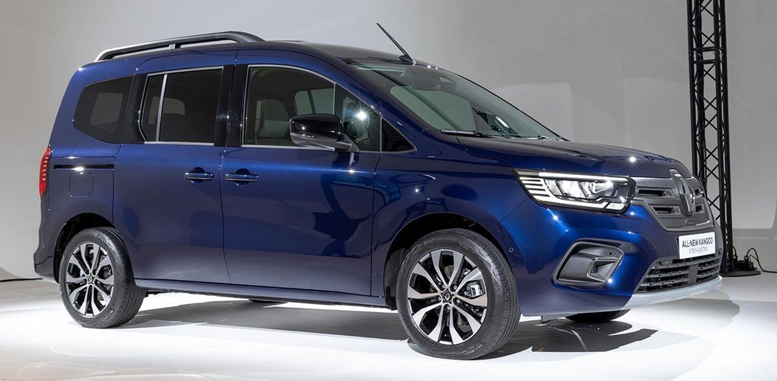 Renault Kangoo kommer til foråret i en elektrisk udgave. Officiel rækkevidde 285 km.