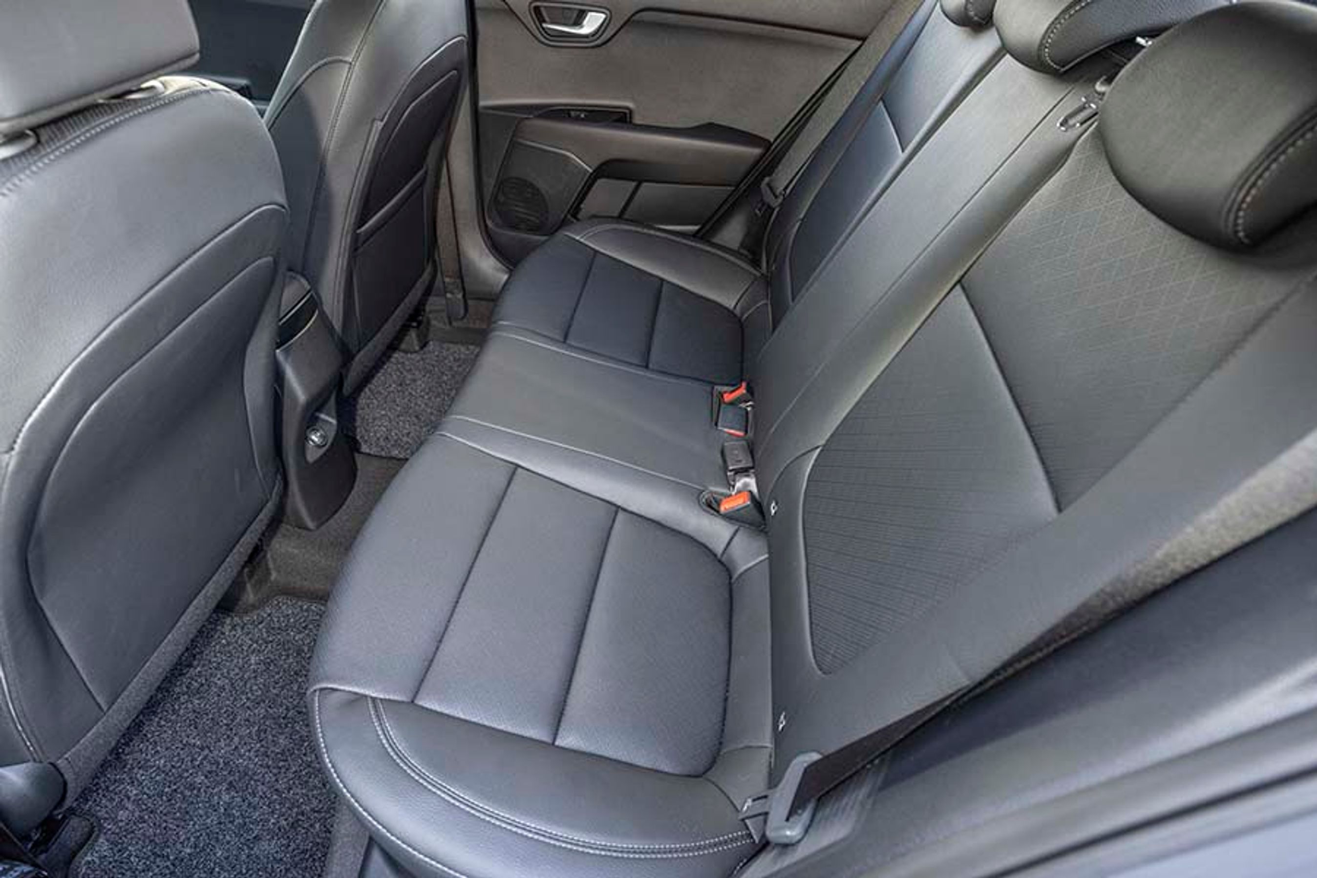 Pladsforholdene i Kia Rio er gennemsnitlige for klassen.