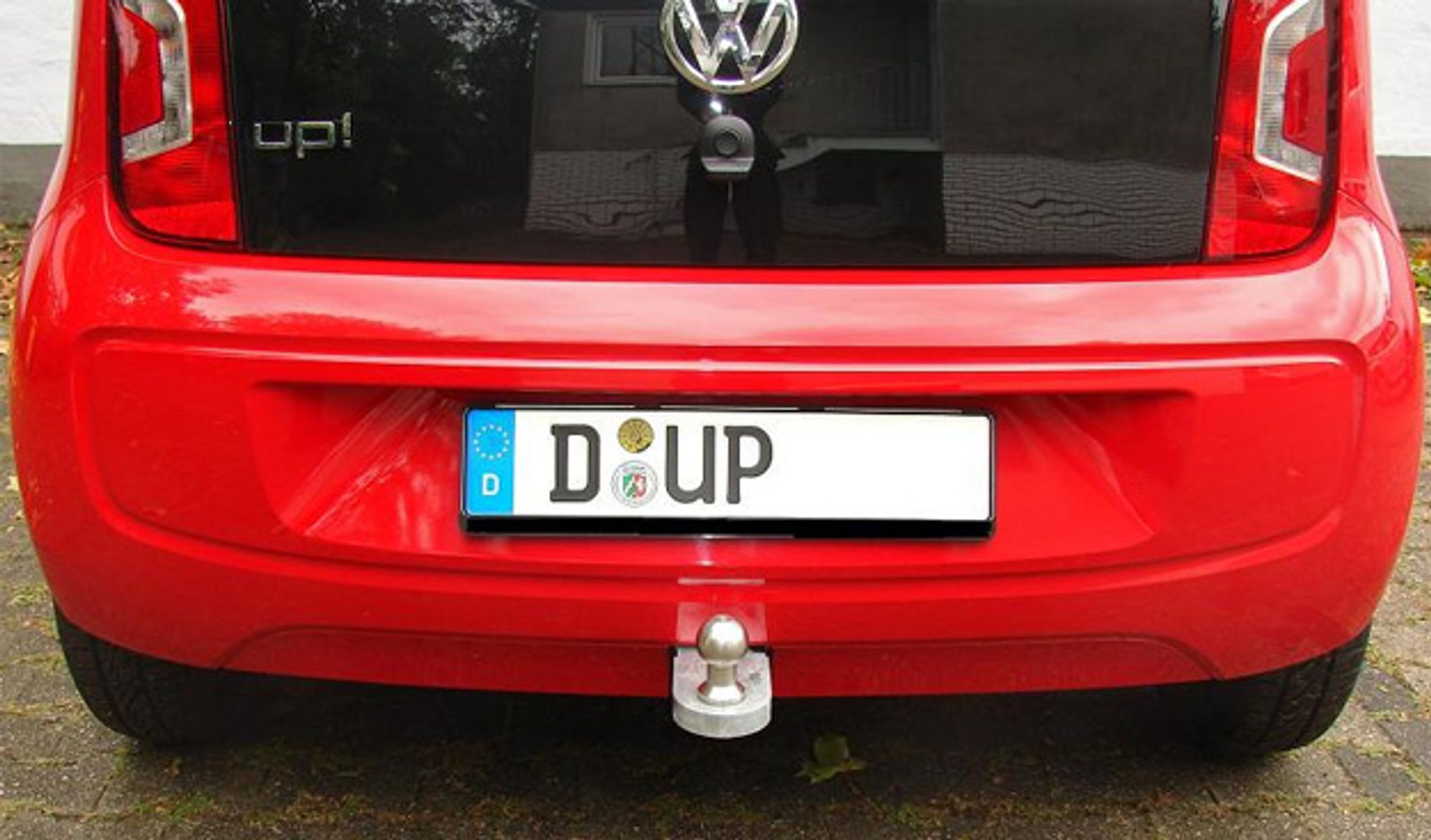 VW Up kan nu fås med anhængertræk, hvis man køber et bestemt mærke.