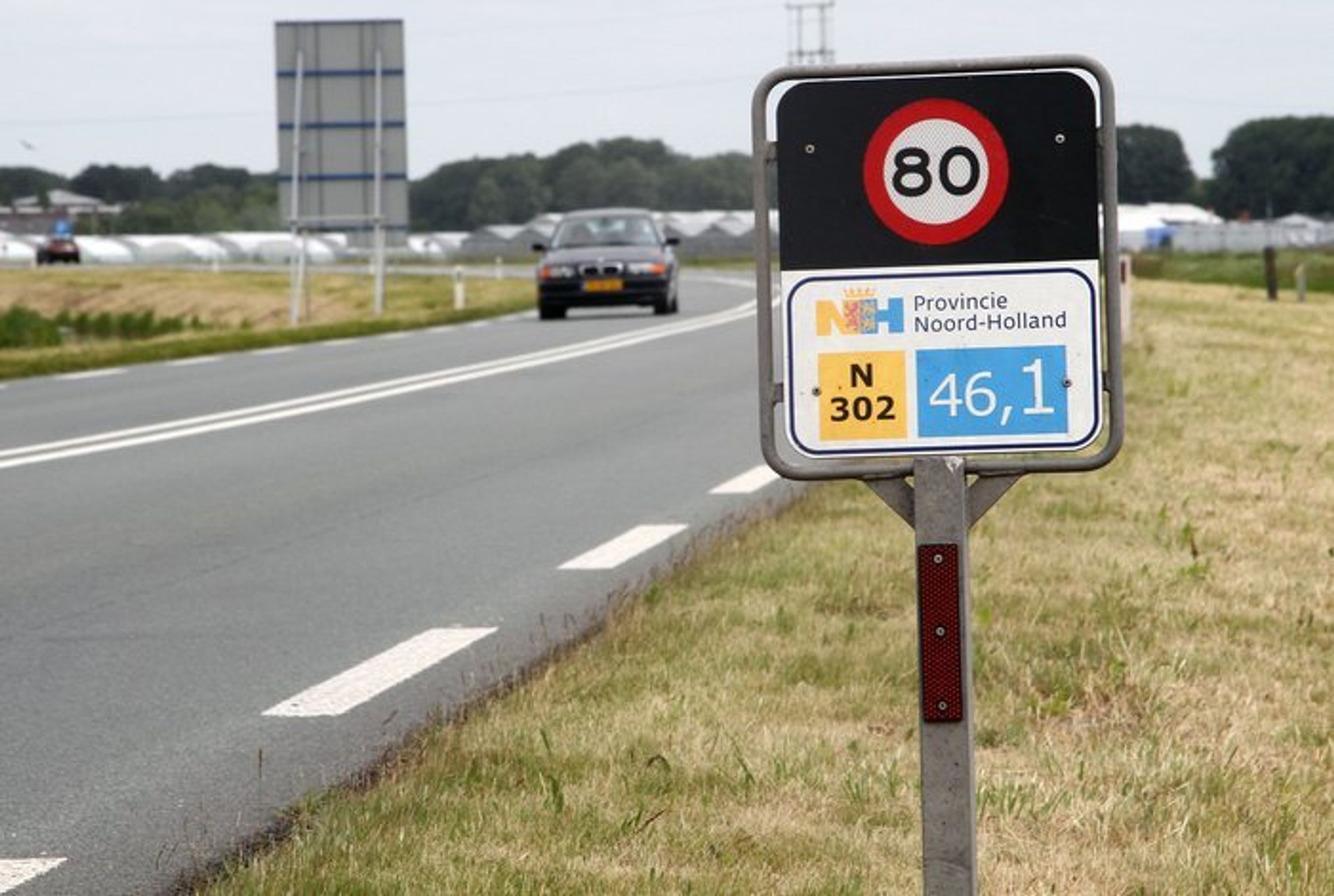Det danske forsøg med små fartsymboler er især inspireret af Holland, hvor man længe har haft en tilsvarende ordning.