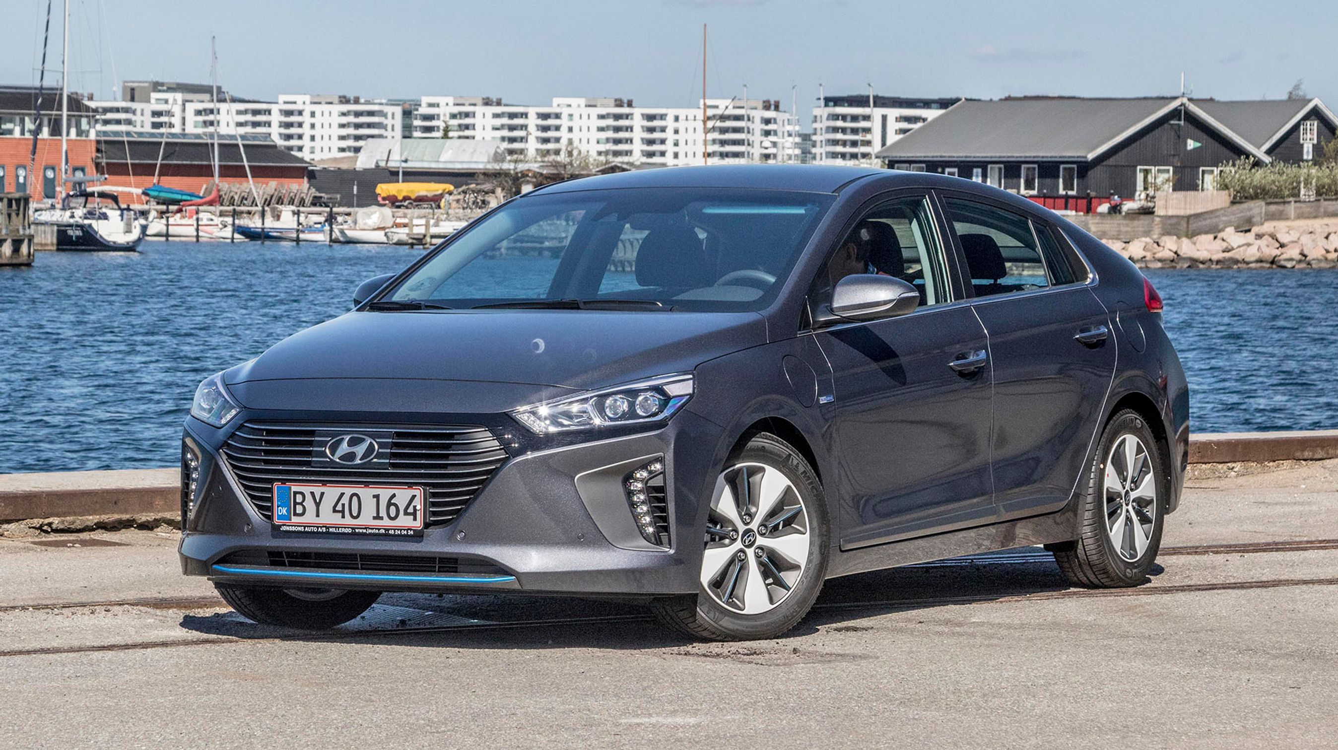 Hyundai Ioniq forfra