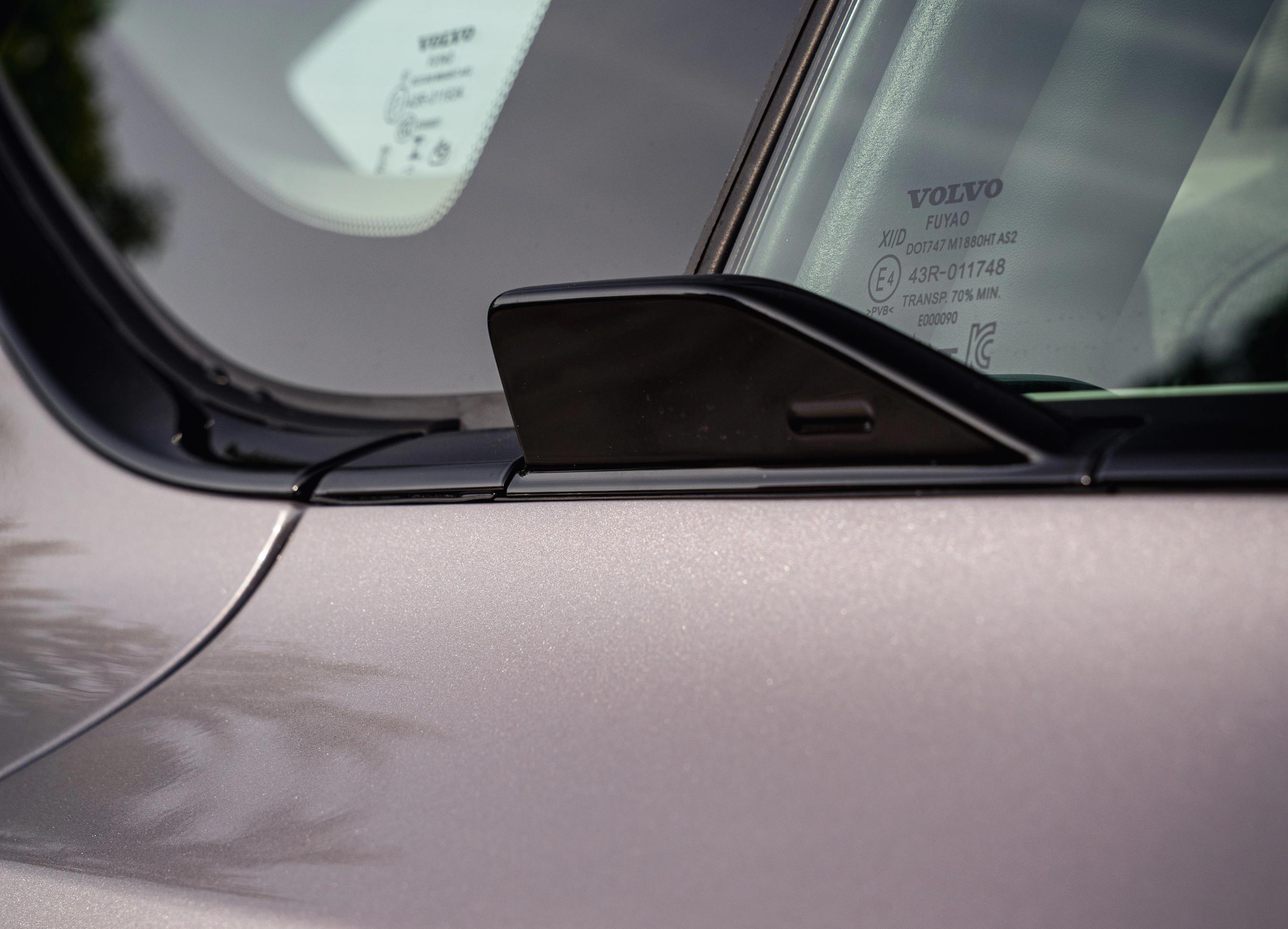 Specielle dørhåndtag på en Volvo EX60