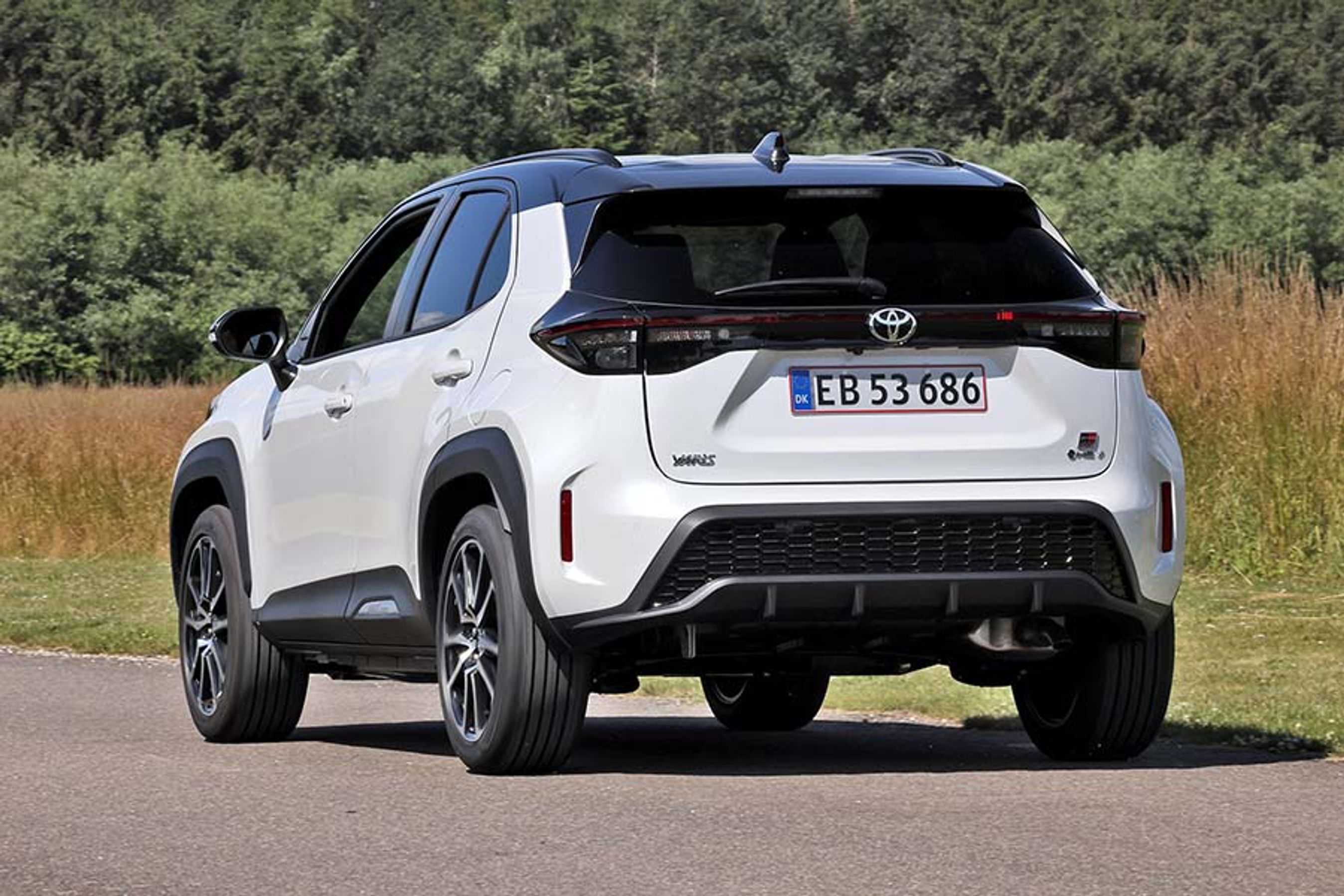 Toyota Yaris Cross set bagfra