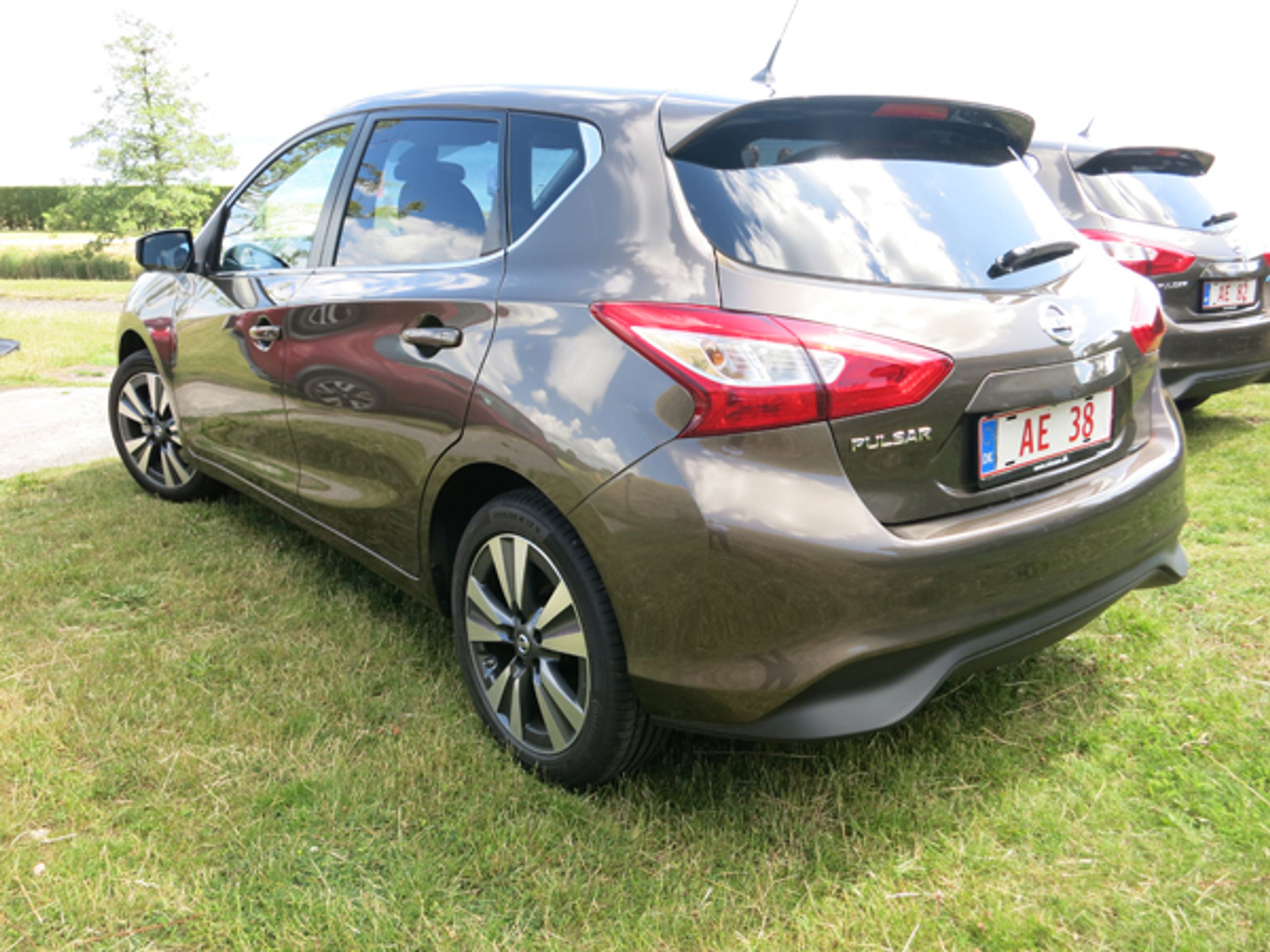 Bagfra binder de smarte baglygter linjerne sammen til en flot helhed.