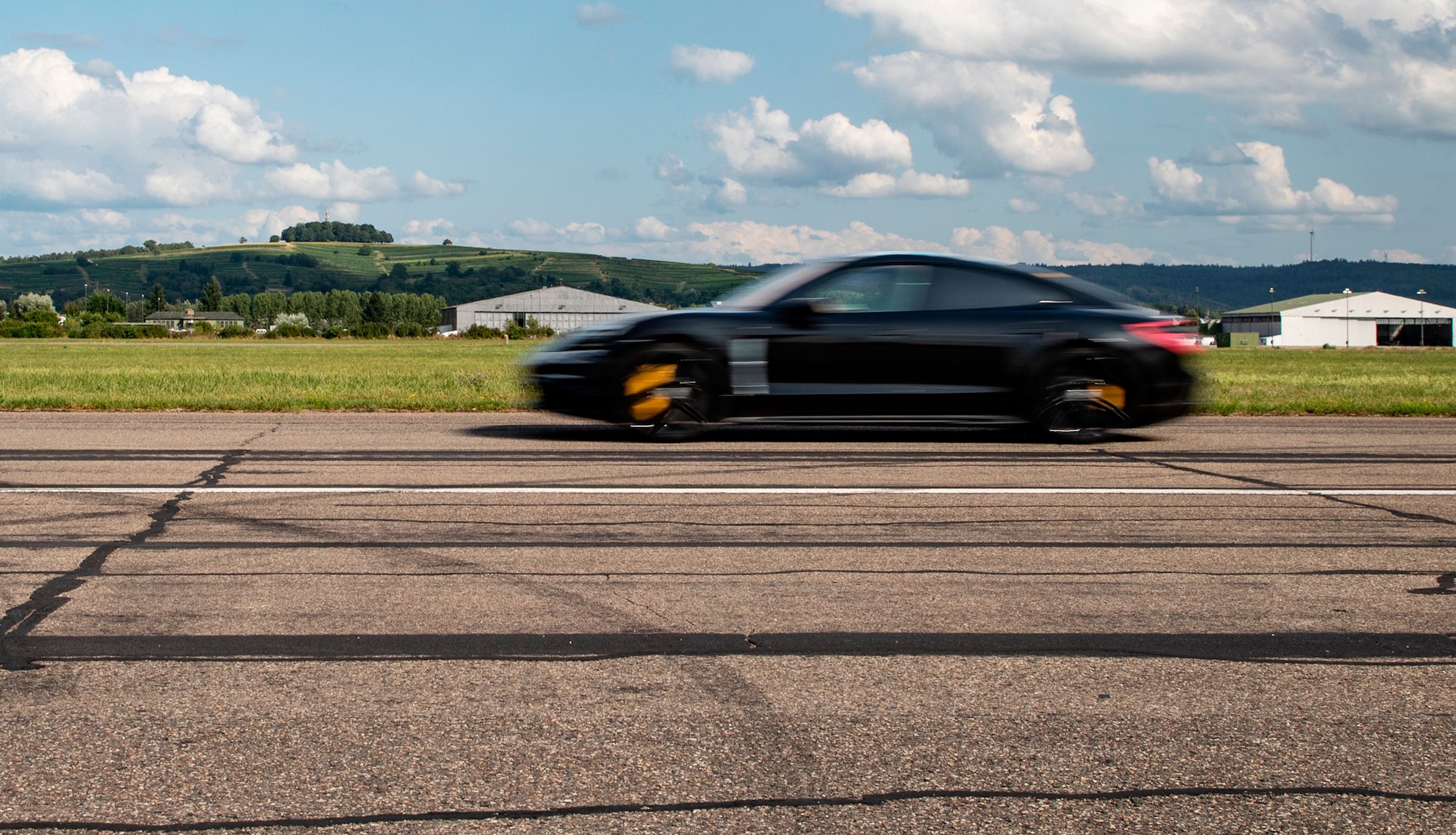 Porsche Taycan ser ud til at overhale 911.