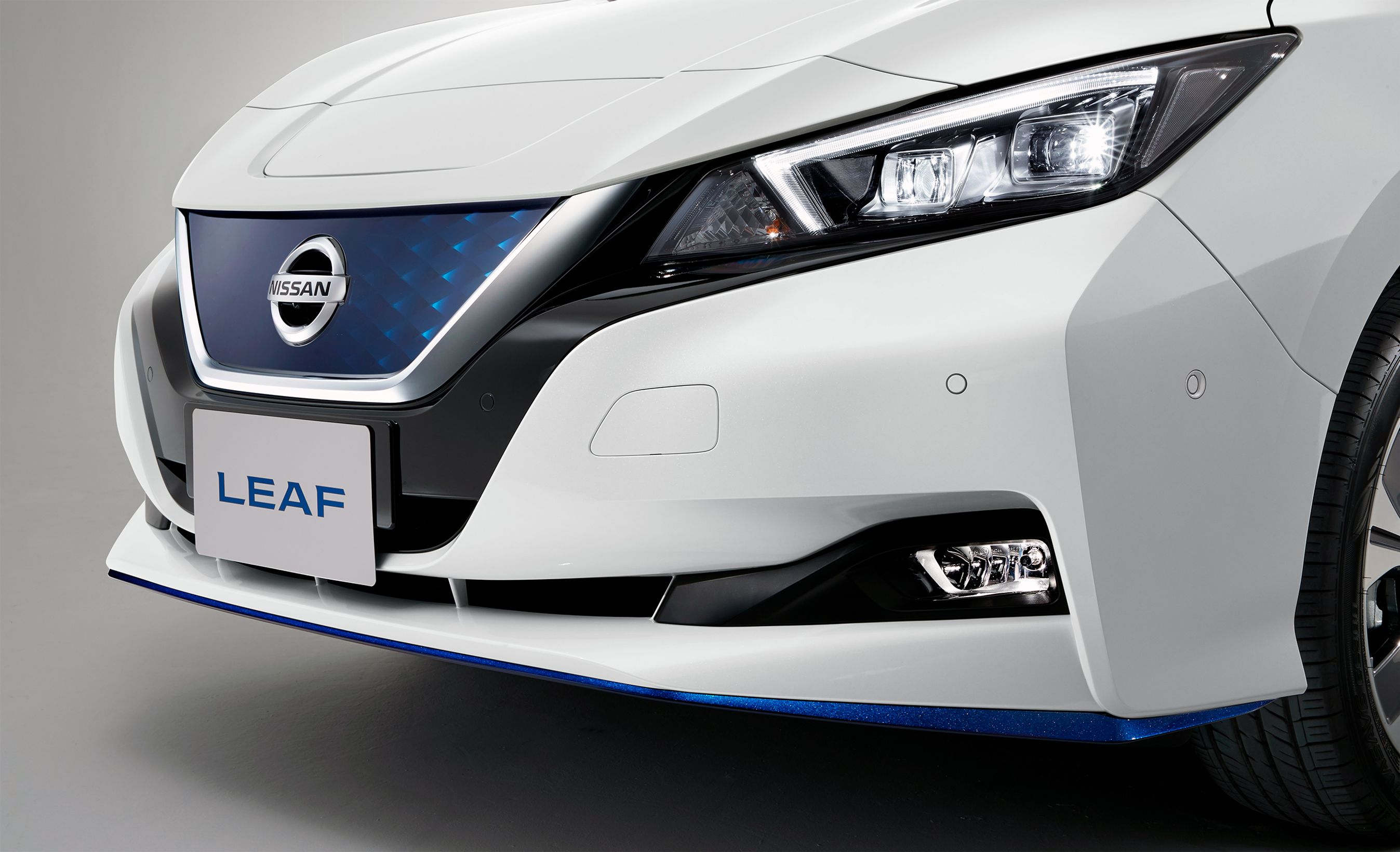 Nissan Leaf får større batteri.