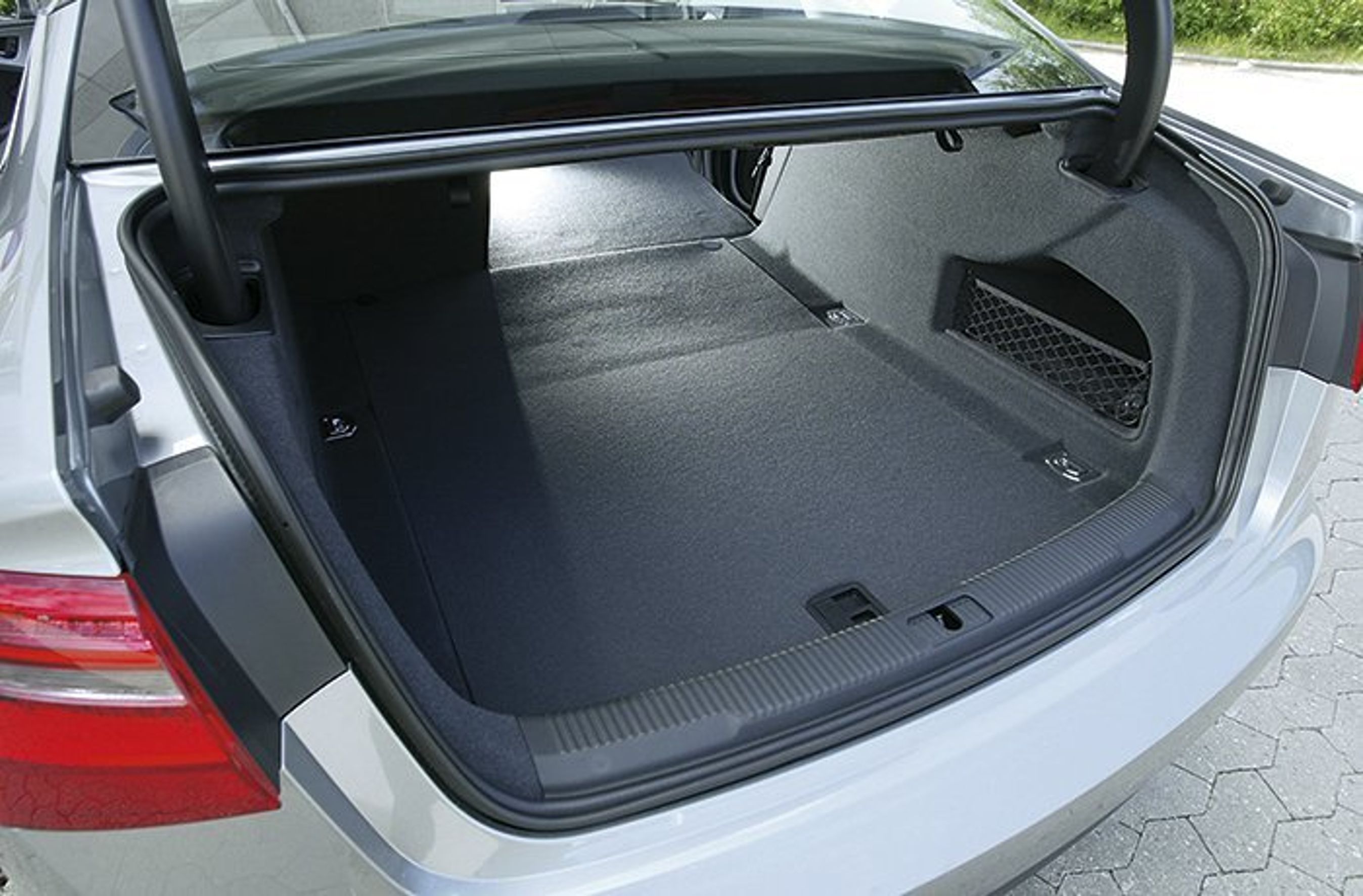 Audi A6 bagagerum