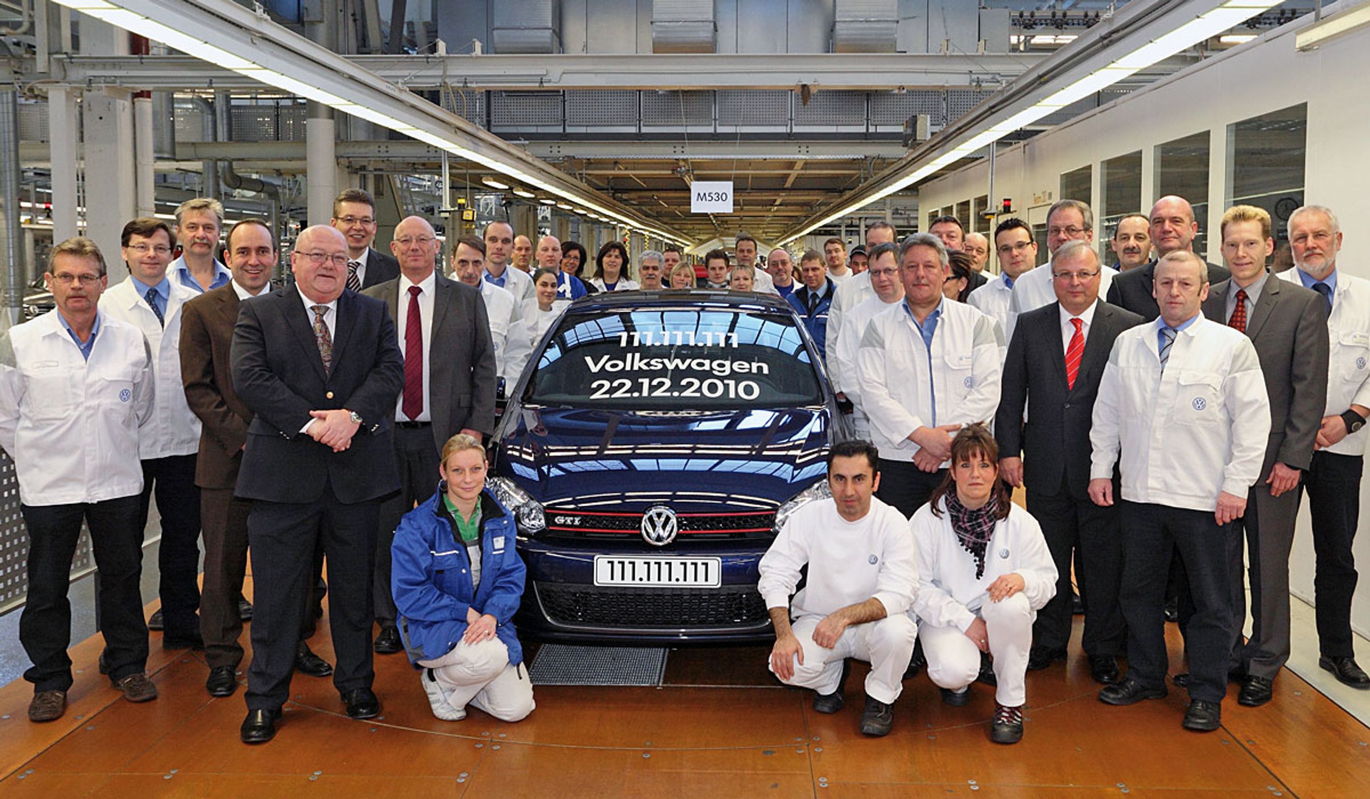 VW nr. 111.111.111 blev en Golf GTI, som her er rullet af samlebåndet i Wolfsburg 22. december 2010.