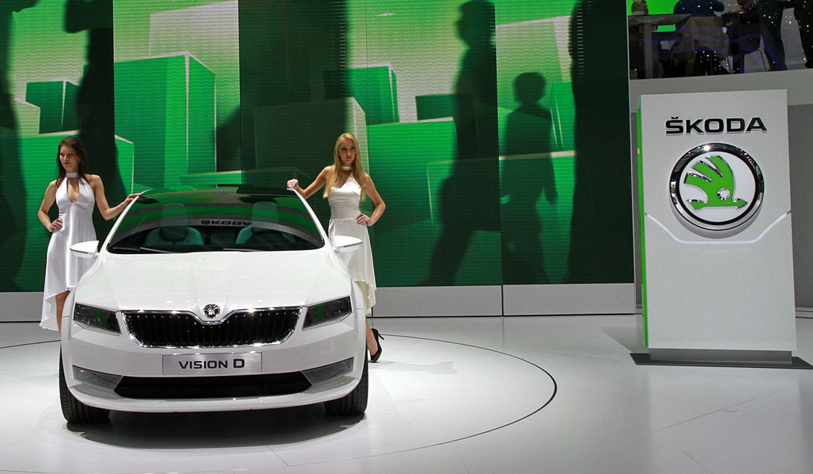 Konceptbilen Vision D bruges til at promovere Skodas nye logo og stil i det hele taget.