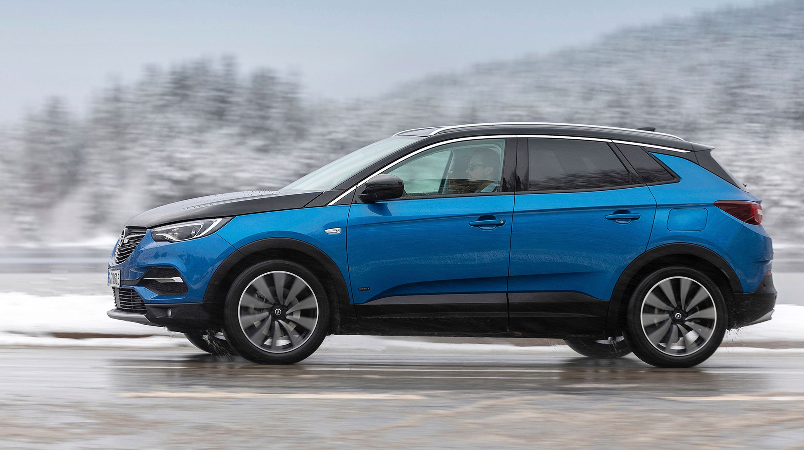 Opel Grandland X set fra siden