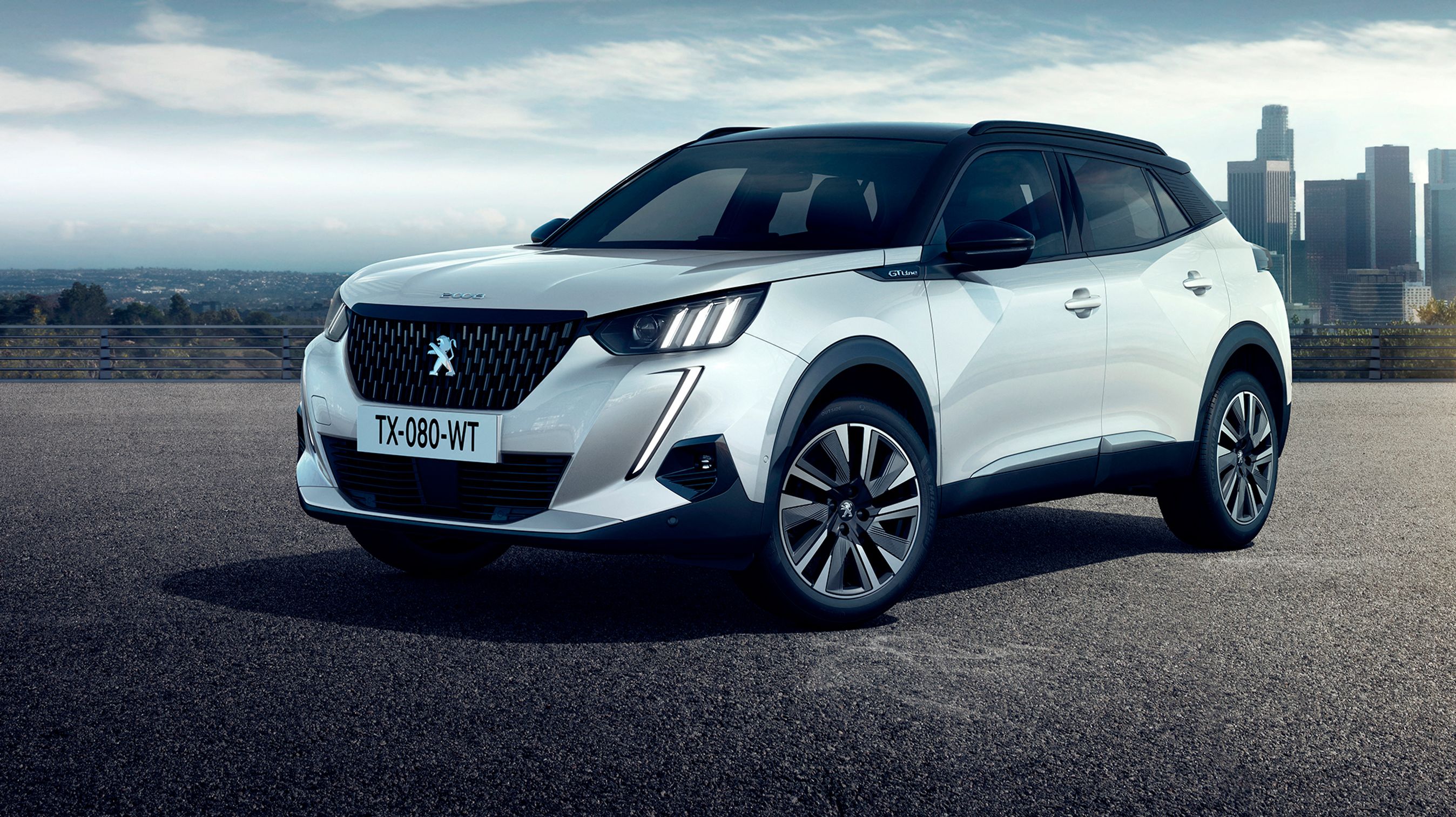 Peugeot 2008 er vokset en del i den nye generation.