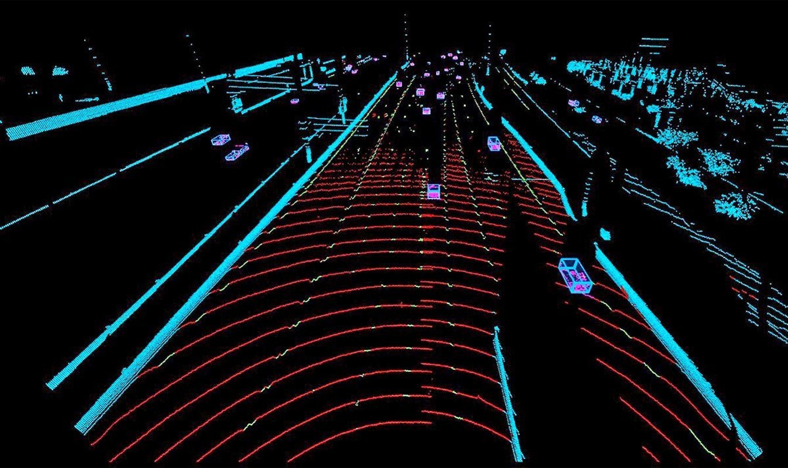 EX90's Luminar-øje i det høje kan se detaljeret 250 meter frem. 