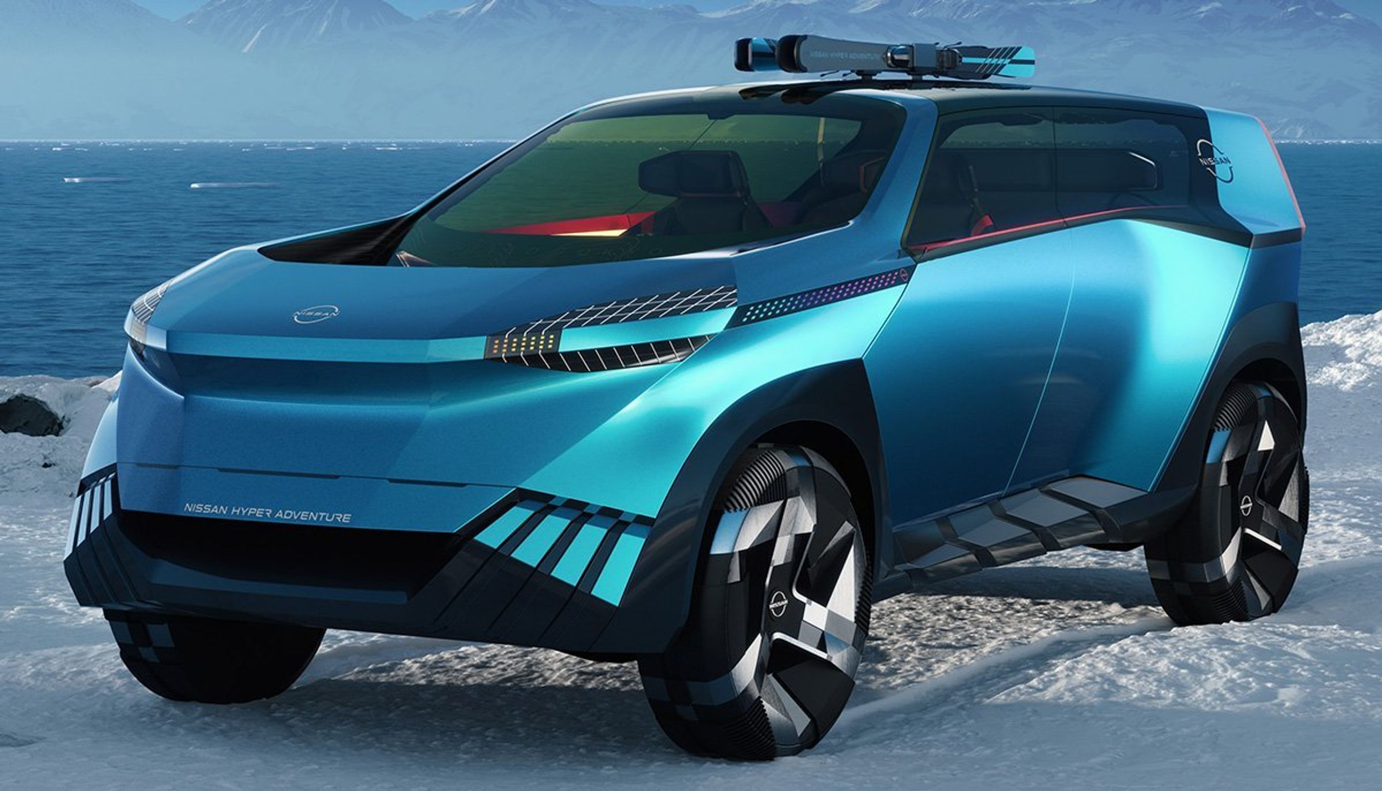 Nissan Hyper Adventure i blå på snabaggrund.