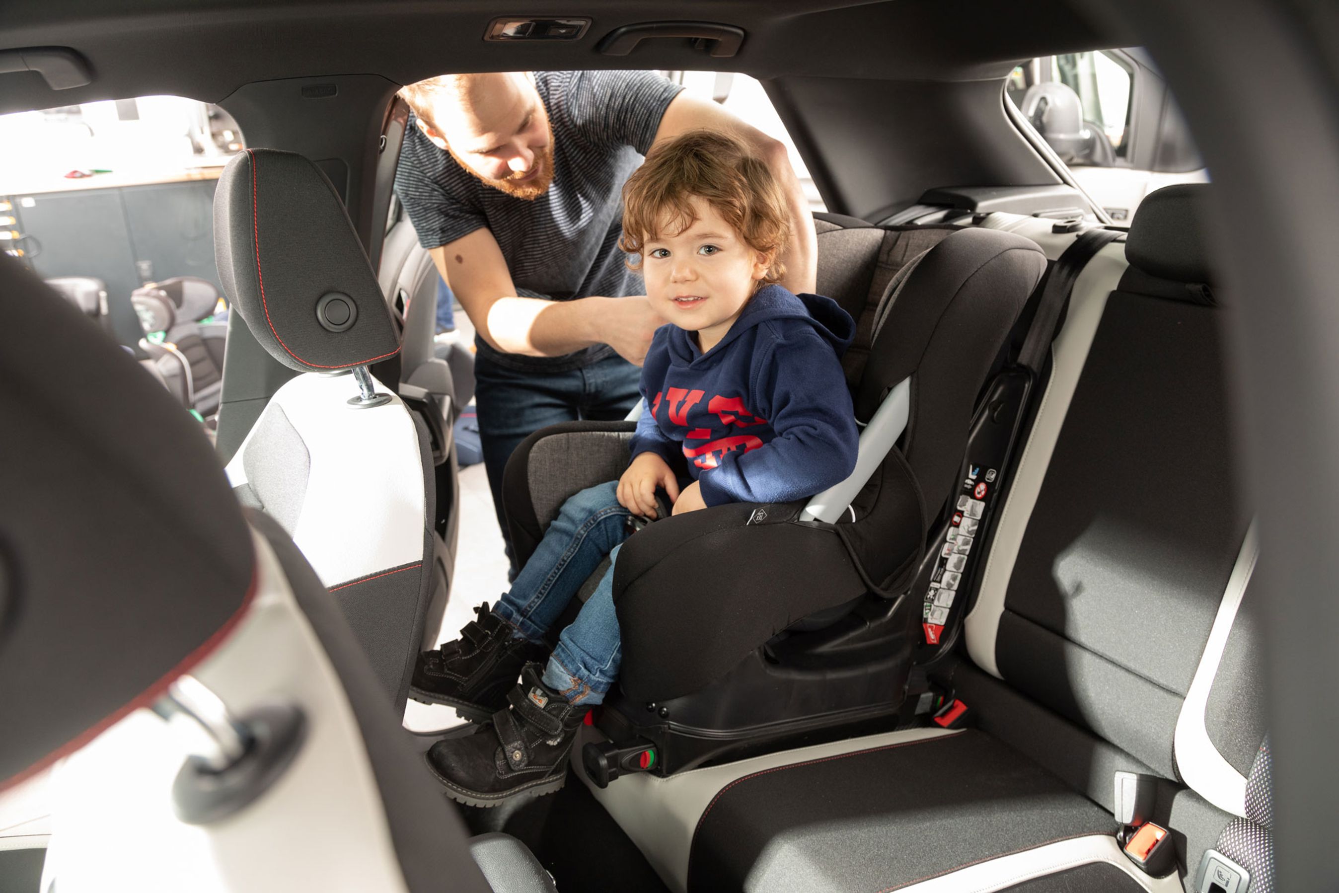 FDMs store test af 46 autostole