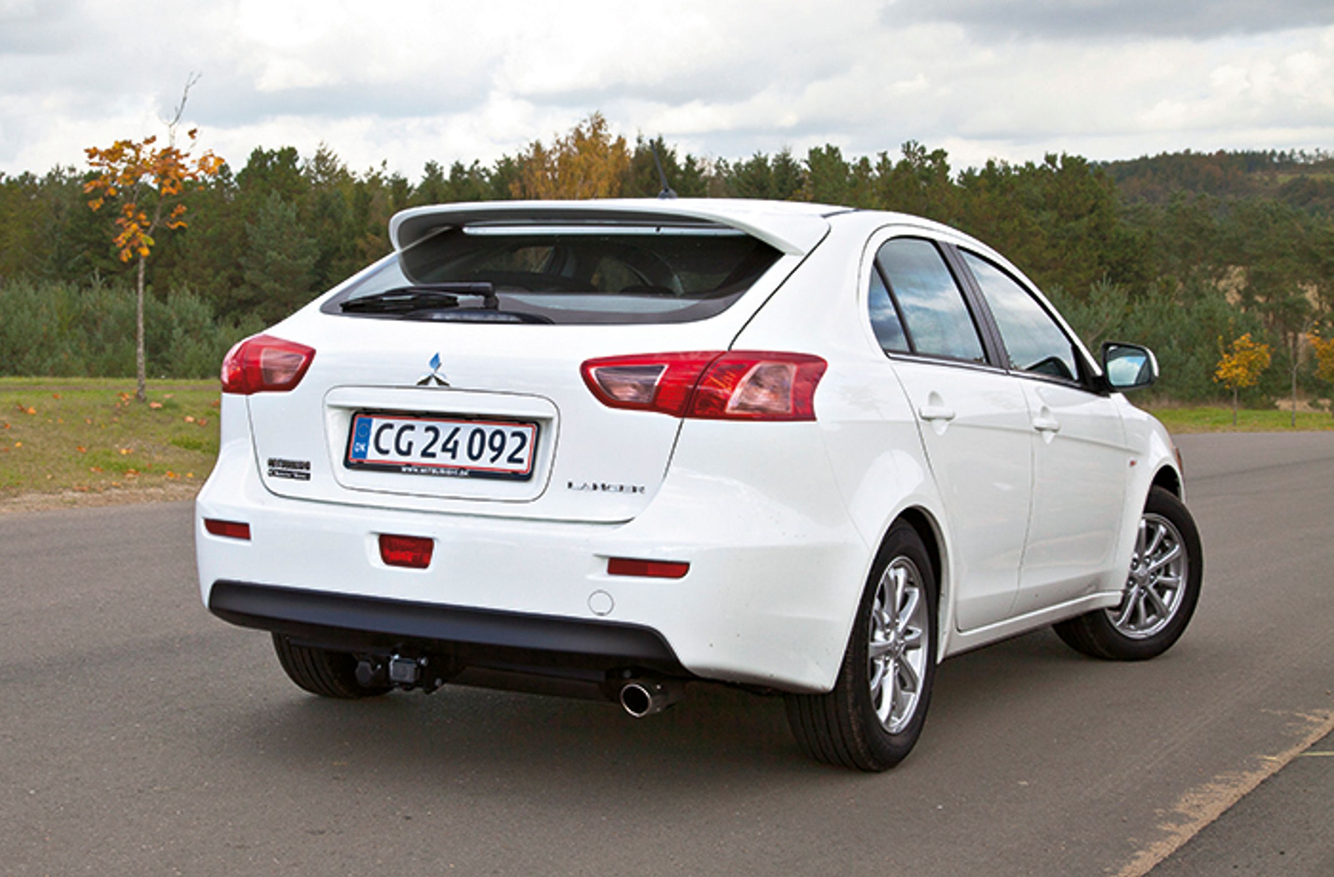 Mitsubishi Lancer bagfra