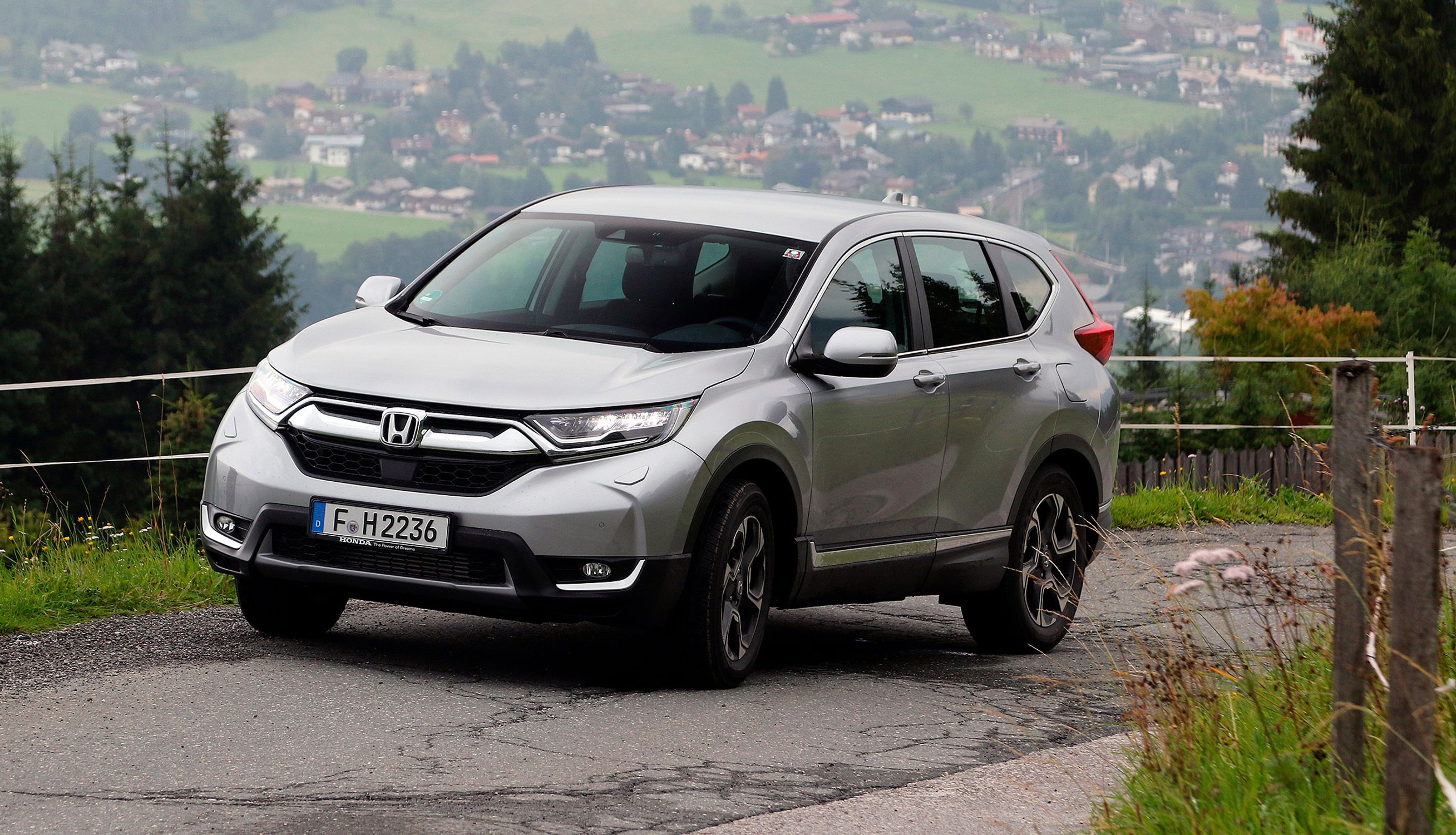 Honda CR-V forfra.