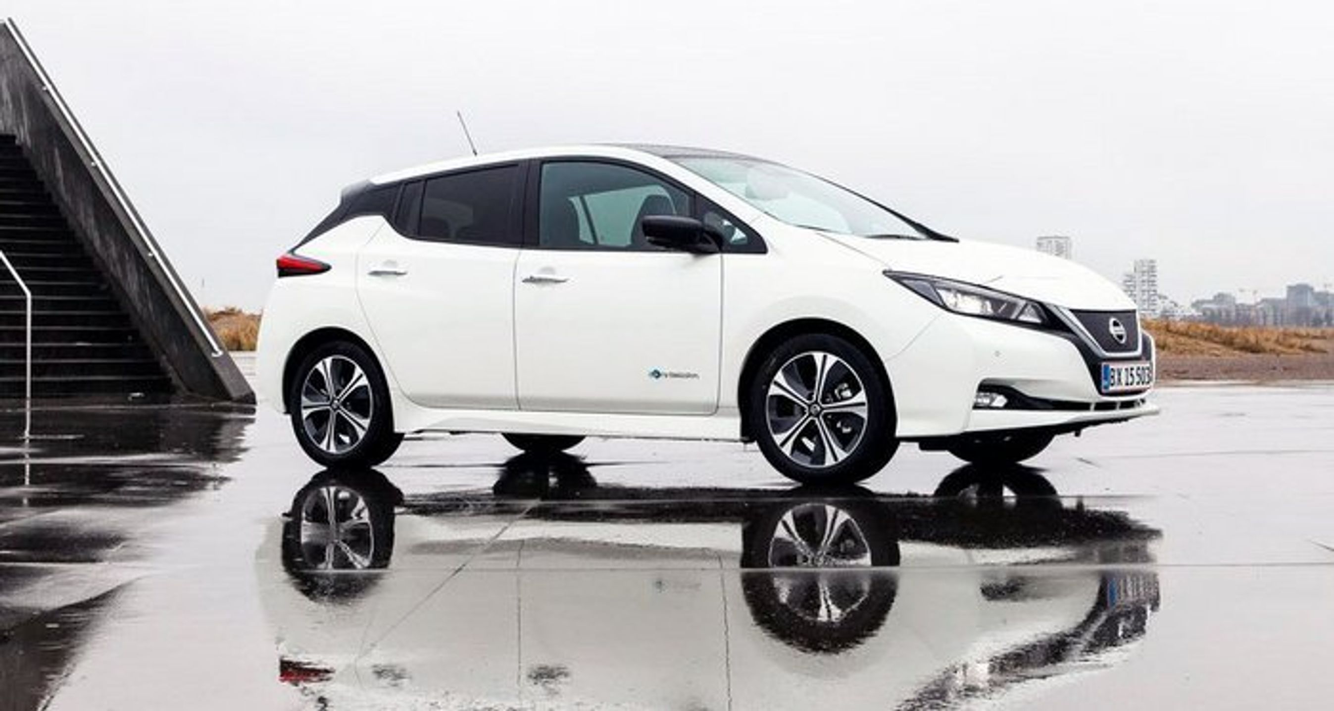 Nissan Leaf er sat ned i pris ad flere omgange. Nu koster billigste udgave 215.000 kr. 