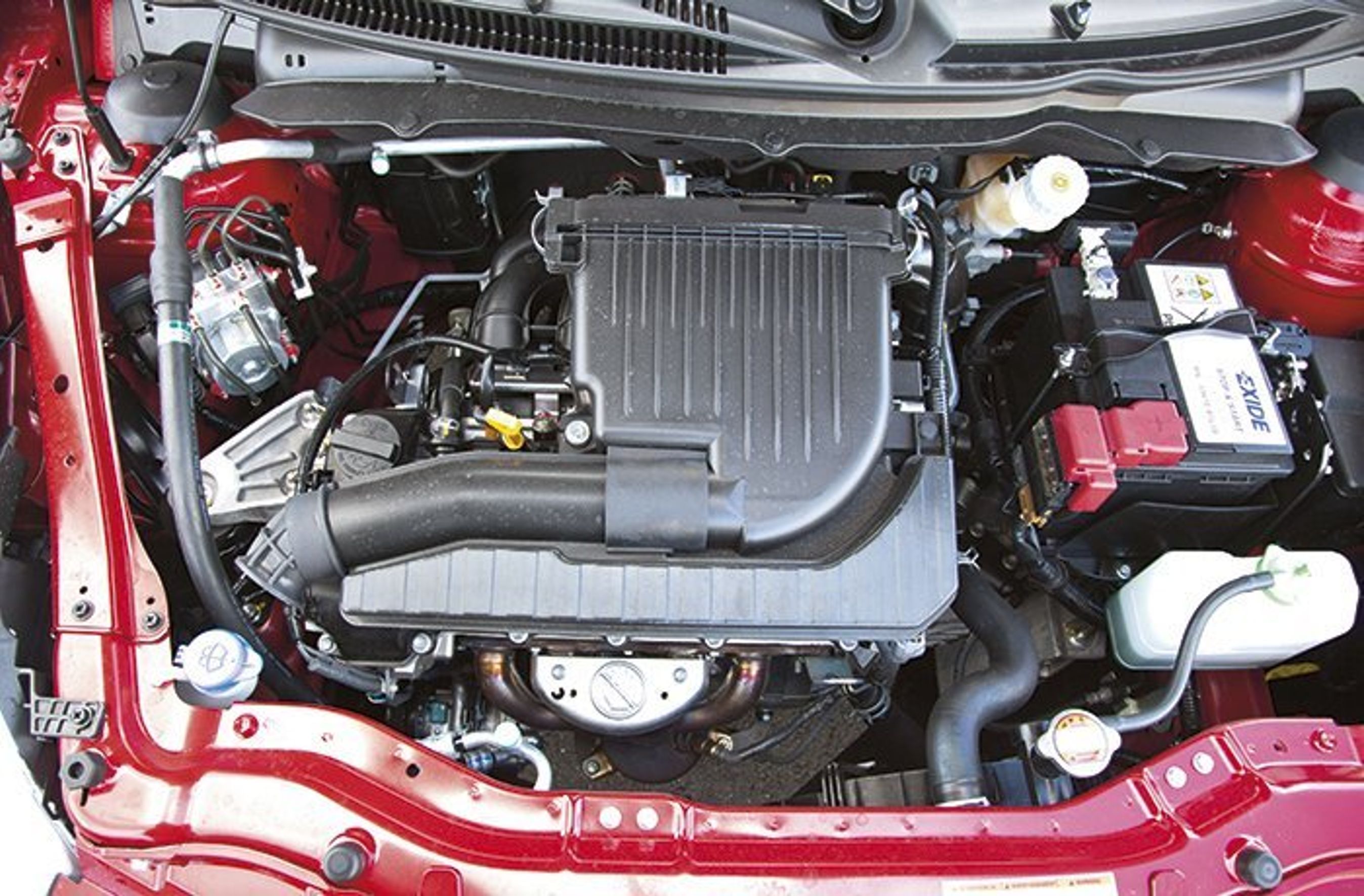 Motorrummet er let at servicere i Suzuki Swift