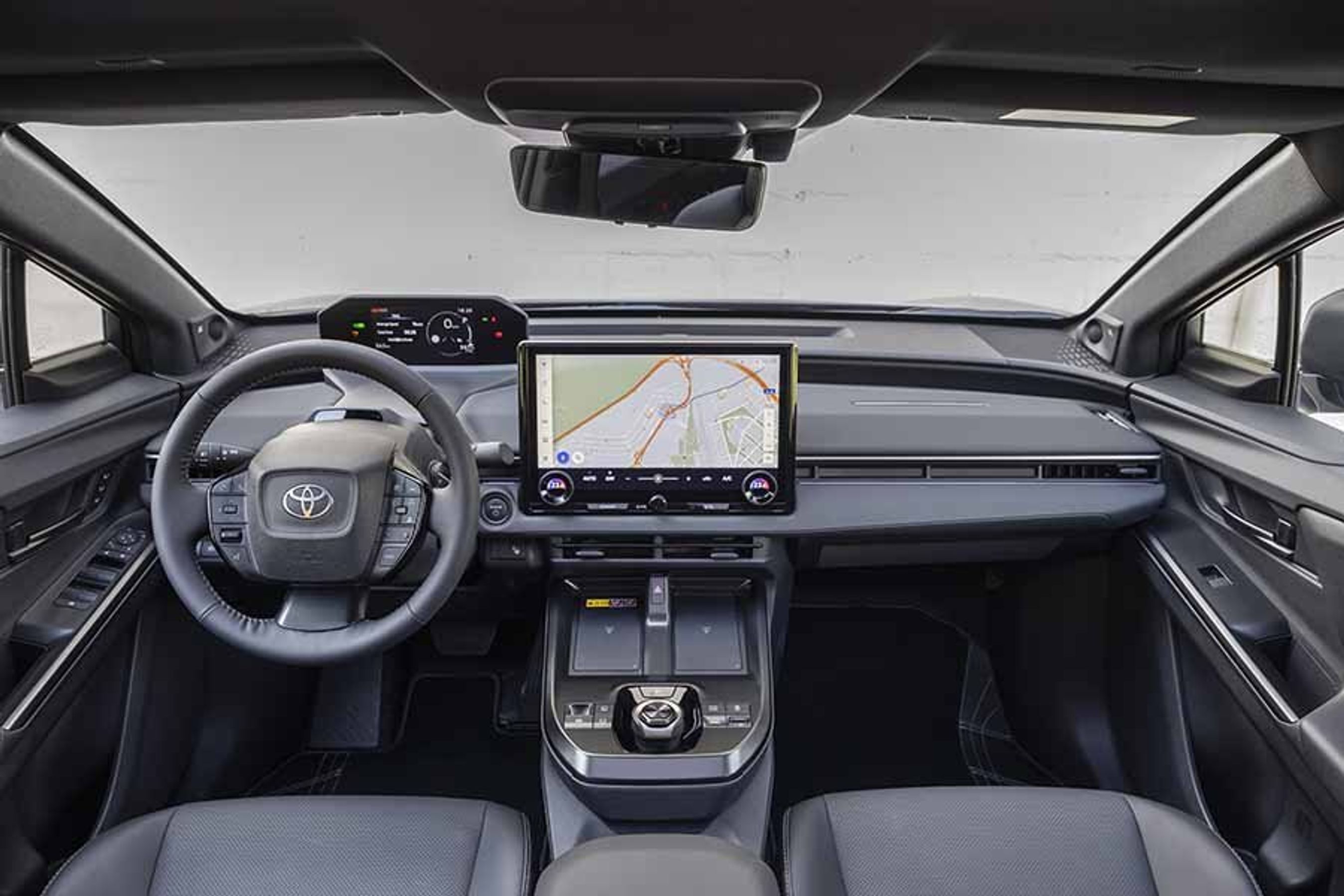 Kabinen i en Toyota bZ4X