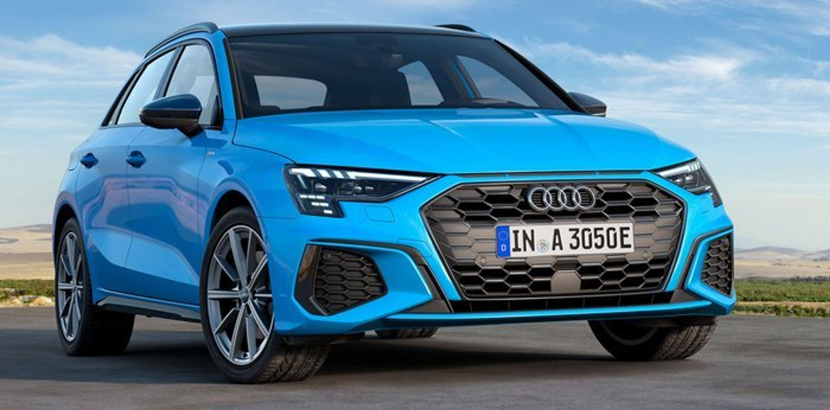 Audi A3 plugin-hybrid er en sportslig bil med 204 hk. Senere kommer en endnu kraftigere version.