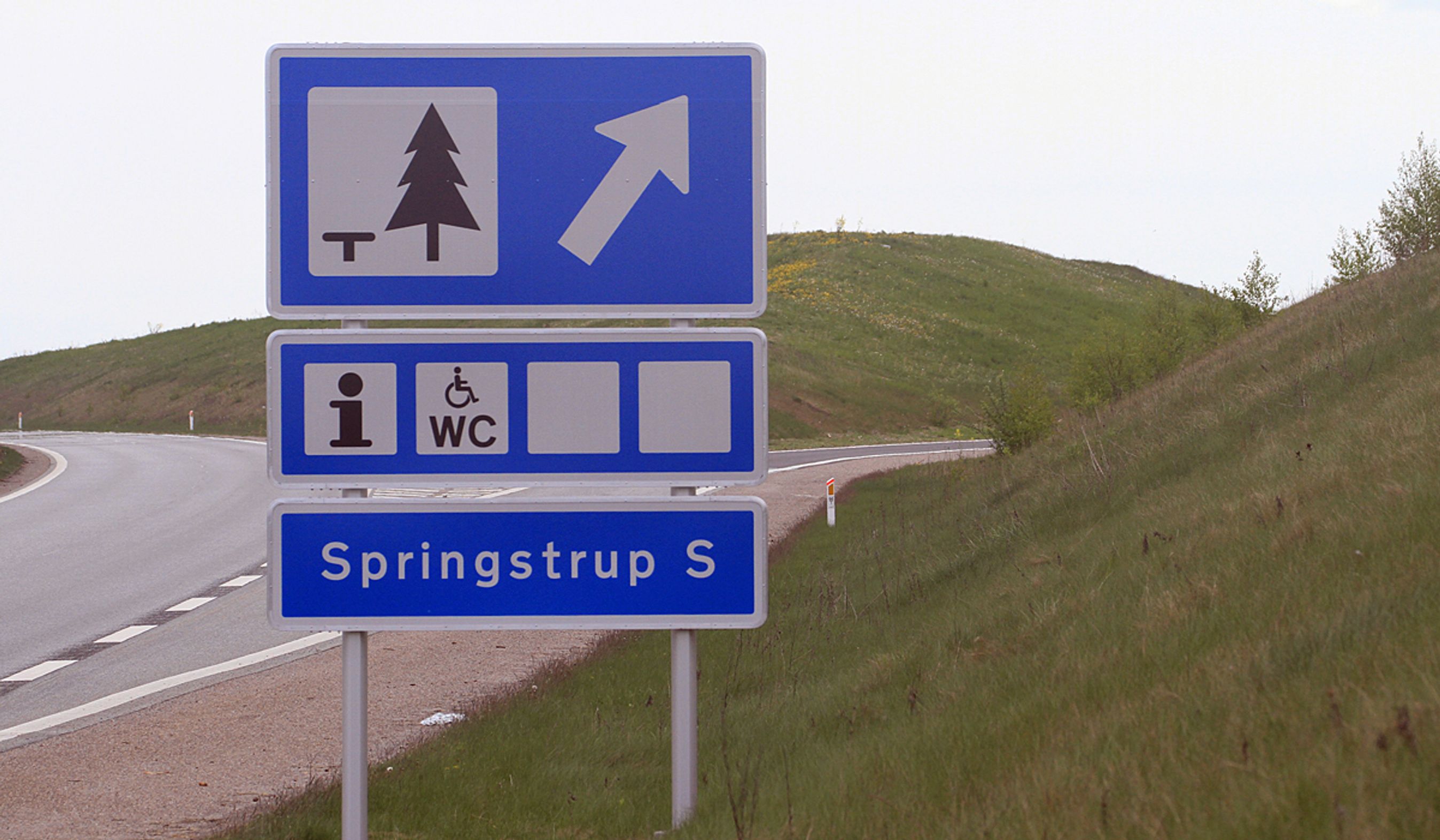 Rastepladsen Springstrup på Holbækmotorvejen