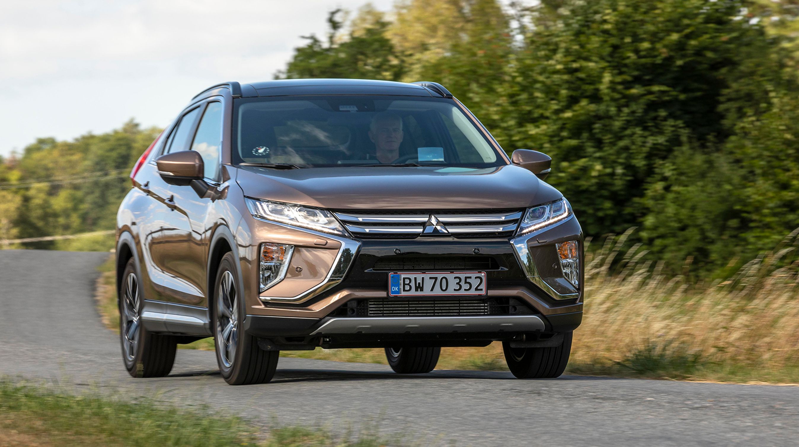 Mitsubishi Eclipse Cross er den første helt nye bil fra den japanske producent i flere år. Den skal gøre sig gældende i det boomende SUV-segment, hvor konkurrencen er benhård.