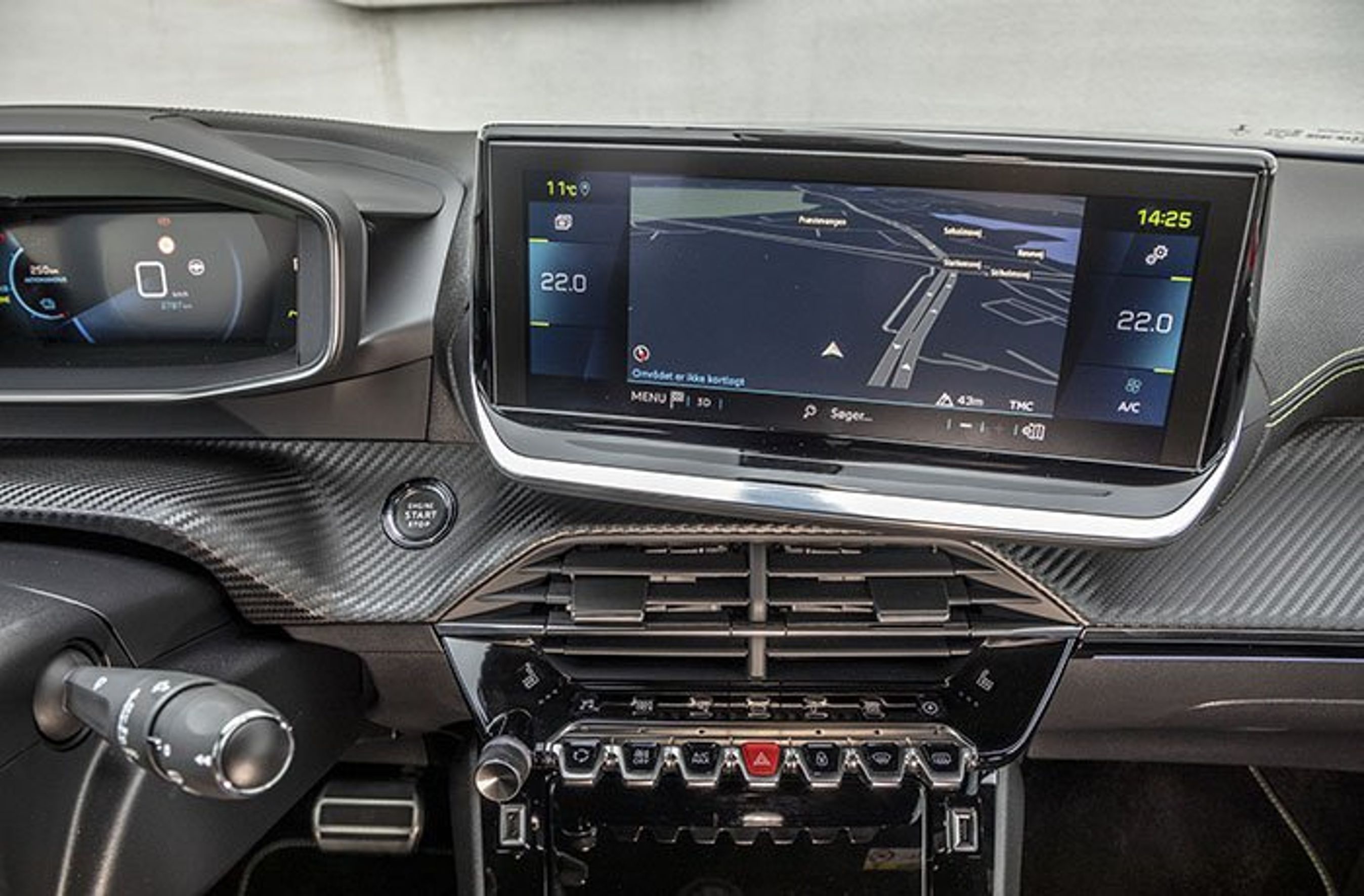 Peugeot e-2008 konsol