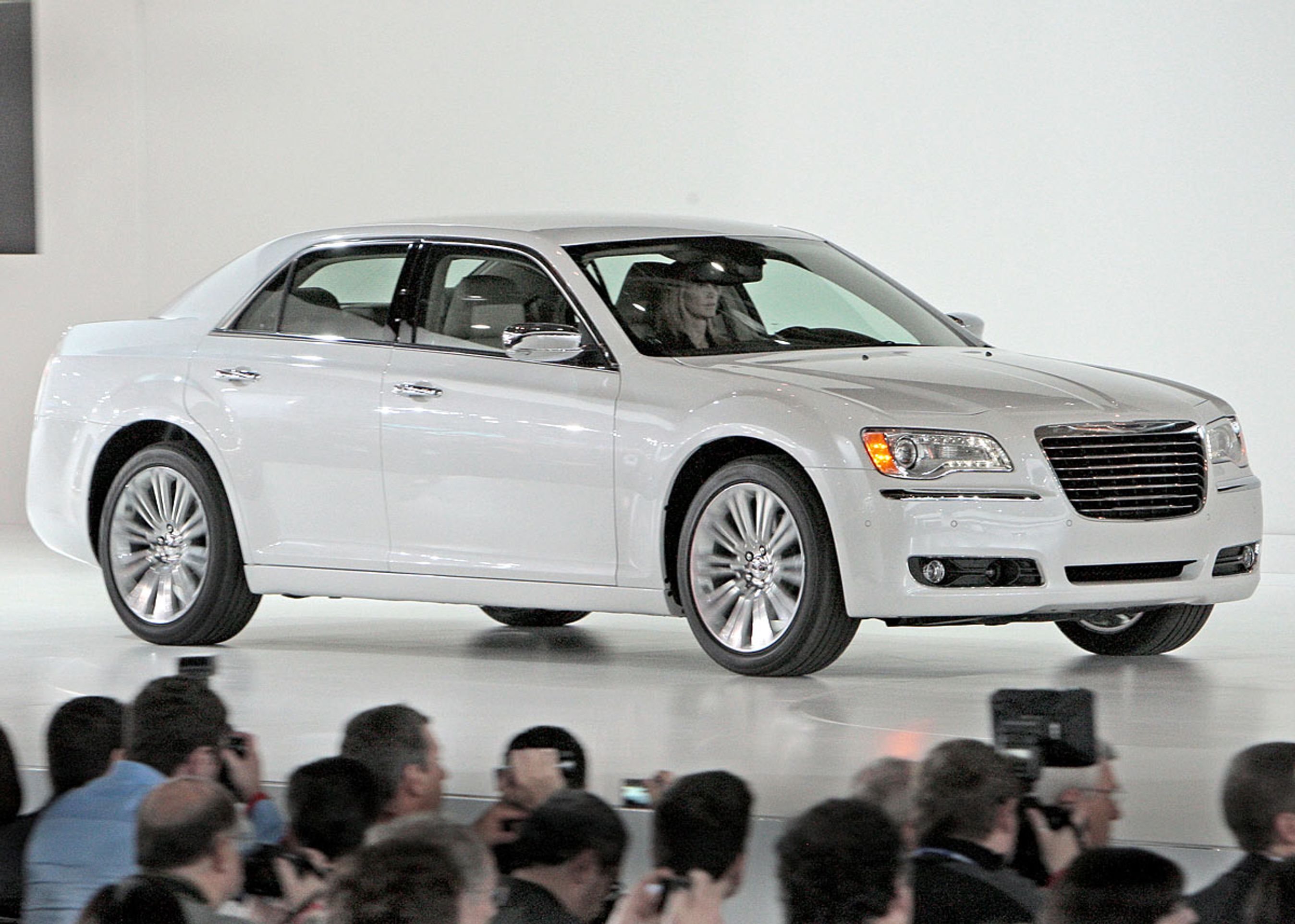 Den nye Chrysler 300 C vil formentlig dukke op i en Lancia-udgave i Europa næste år.