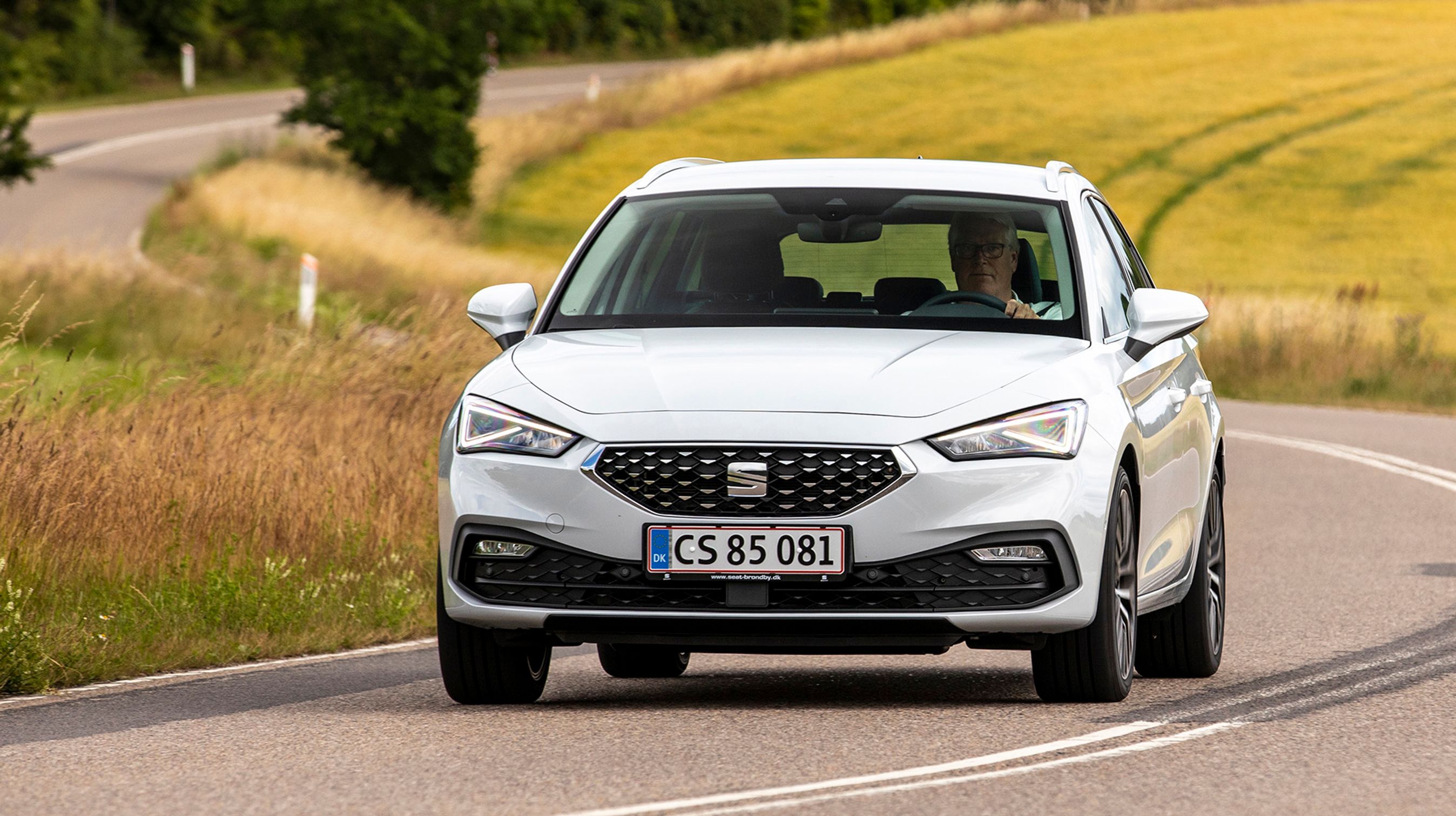 Som stationcar er Seat Leon anvendelig for dem, der har behov for ekstra plads til bagage eller dyr. Den skrå bagklap gør dog bagagerummet lidt mindre, end man som hundeejer kunne ønske sig.