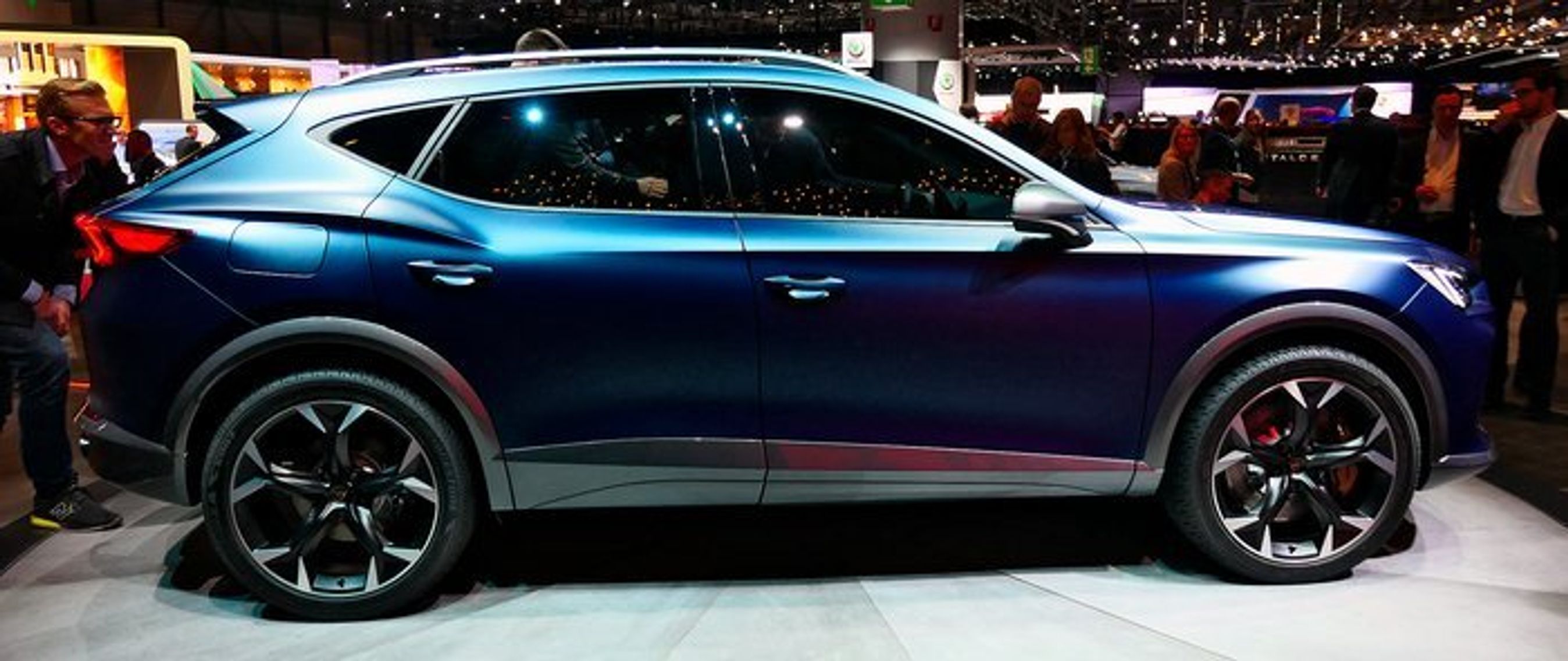 Konceptbilen Formentor har tofarvet karrosseri.