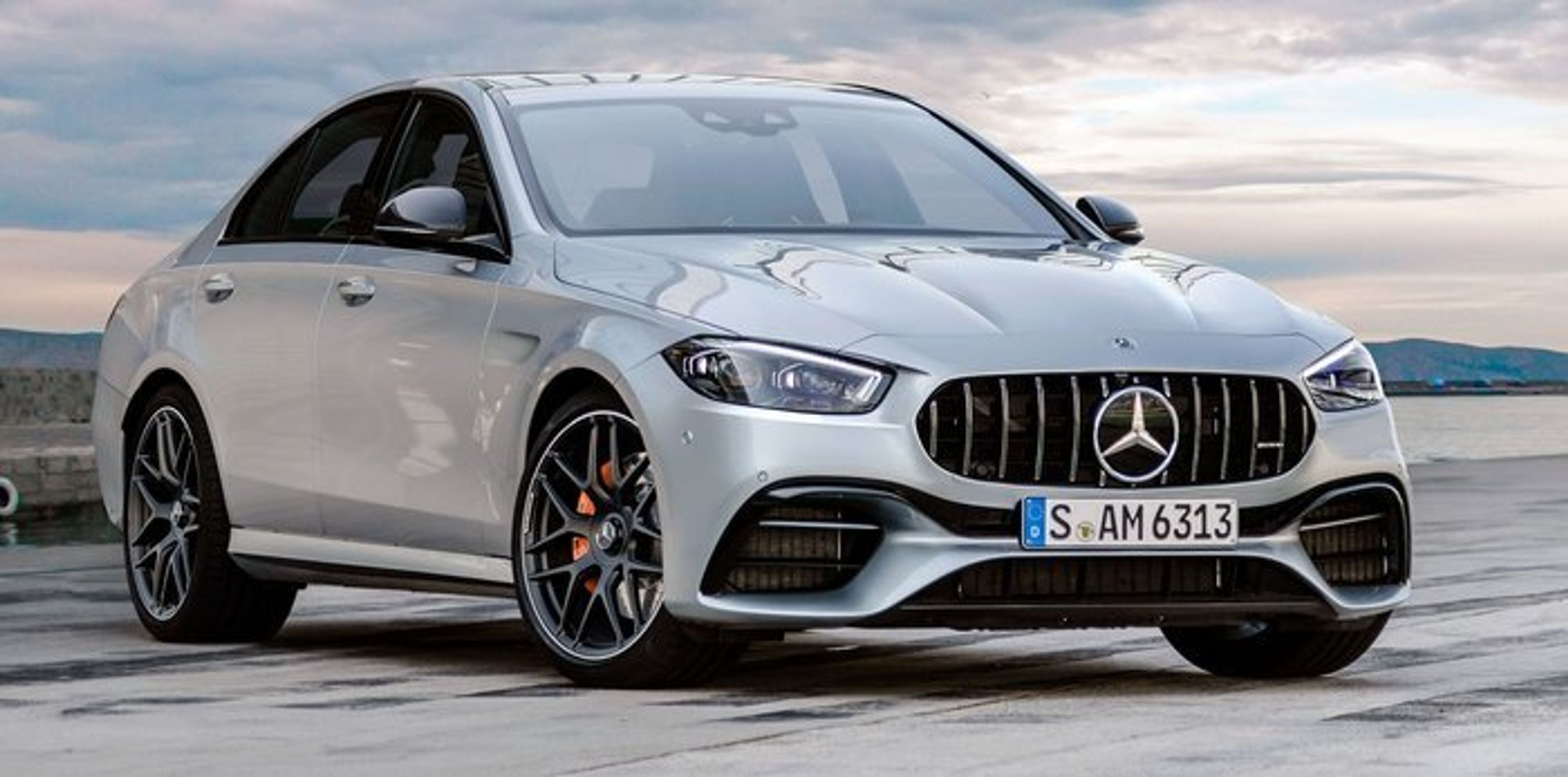 Den nye Mercedes C-klasse i AMG-version. Computertegning: Bernhard Reichel