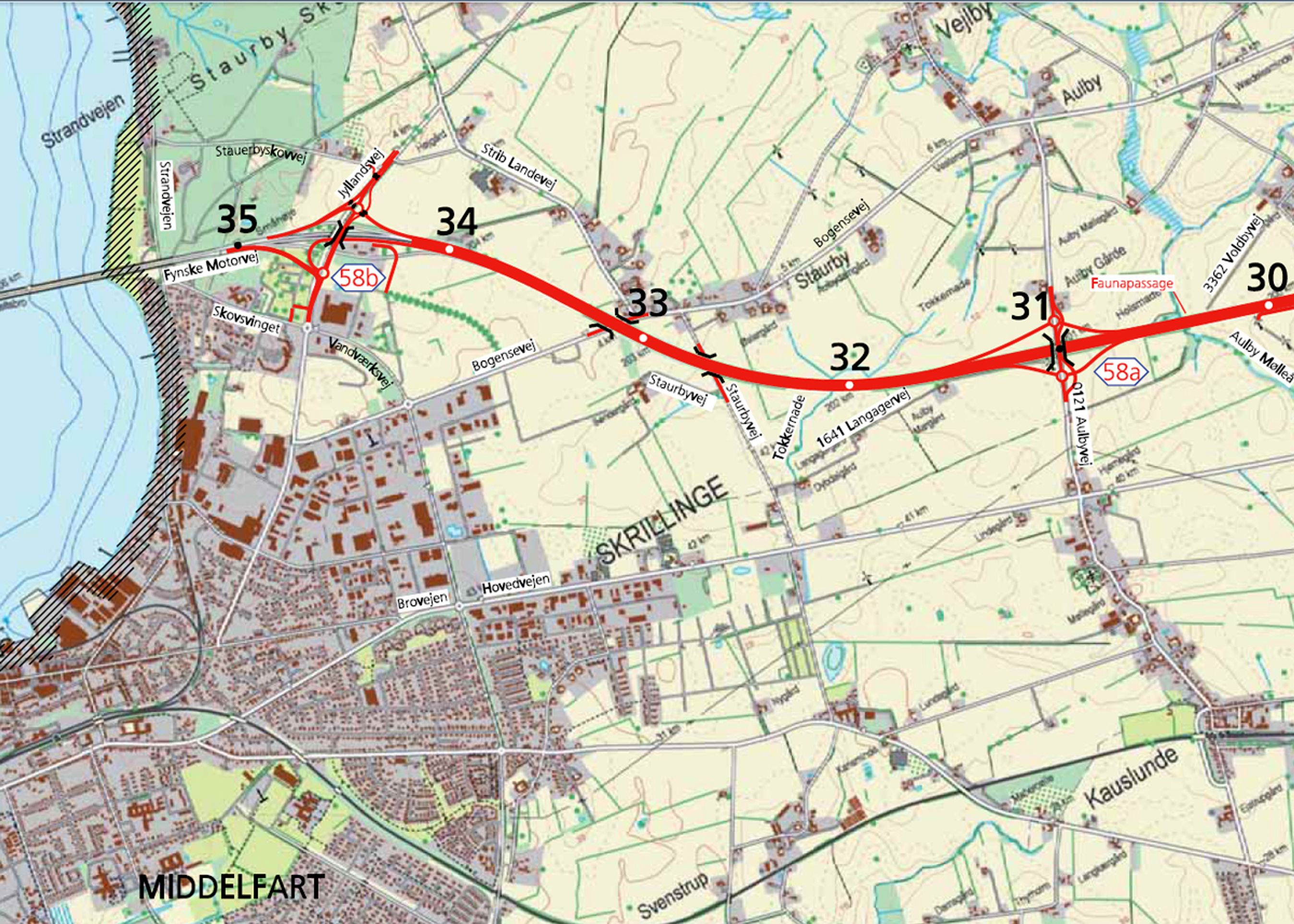 Her ligger de to tilsutningsanlæg på den nye strækning.