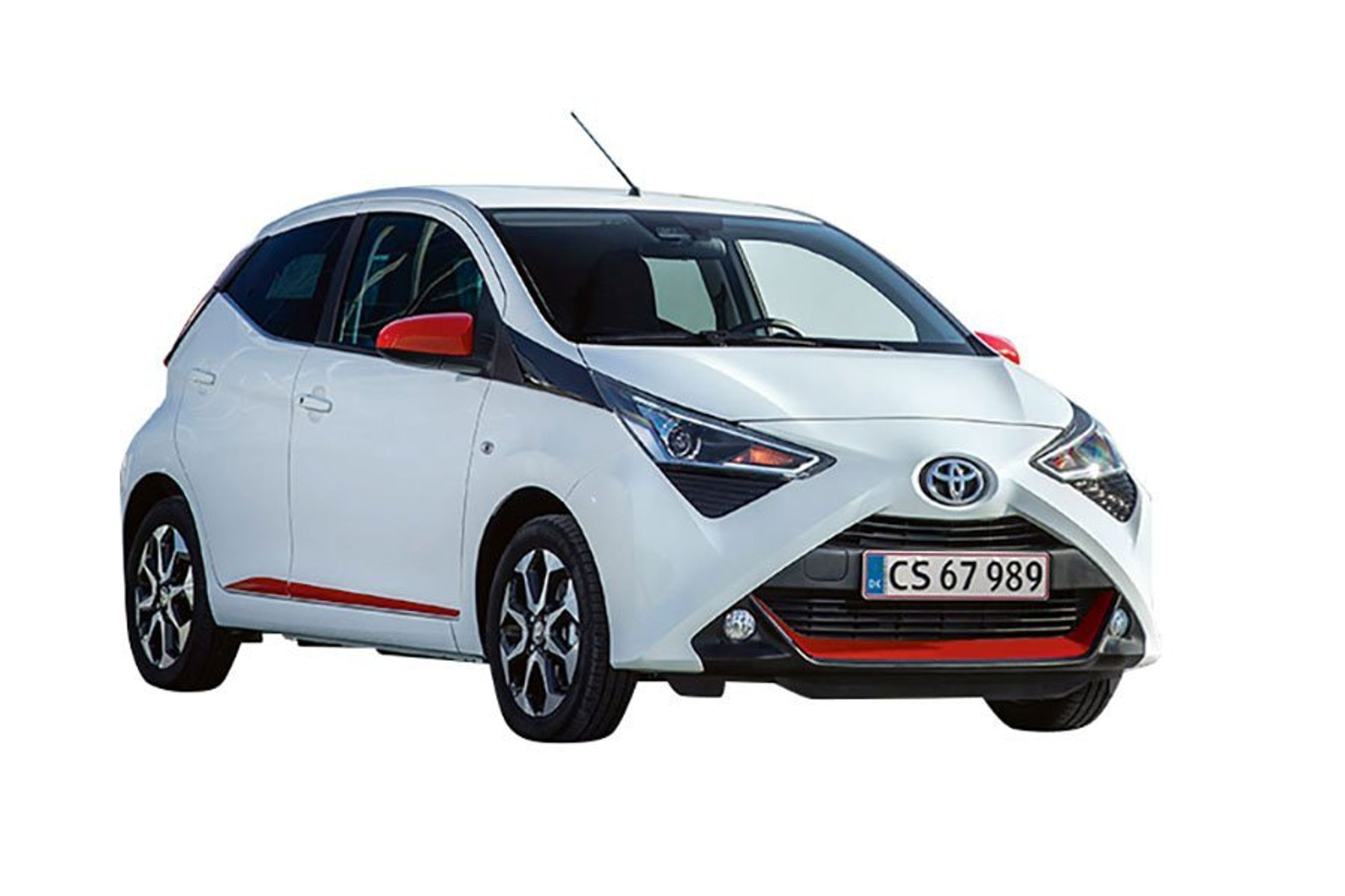 Mikrobilen Toyota Aygo set skråt forfra. 