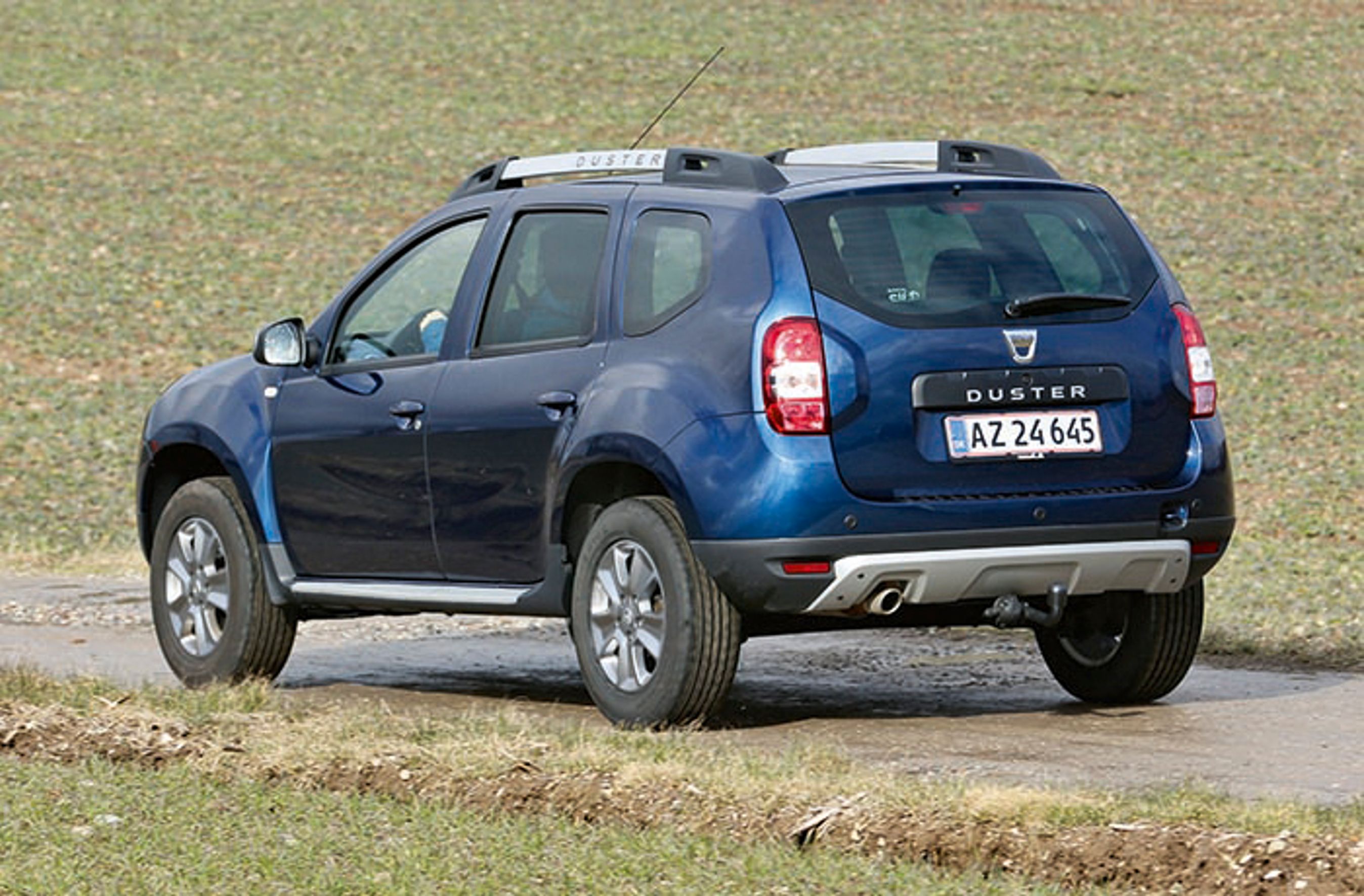 Dacia Duster bagfra