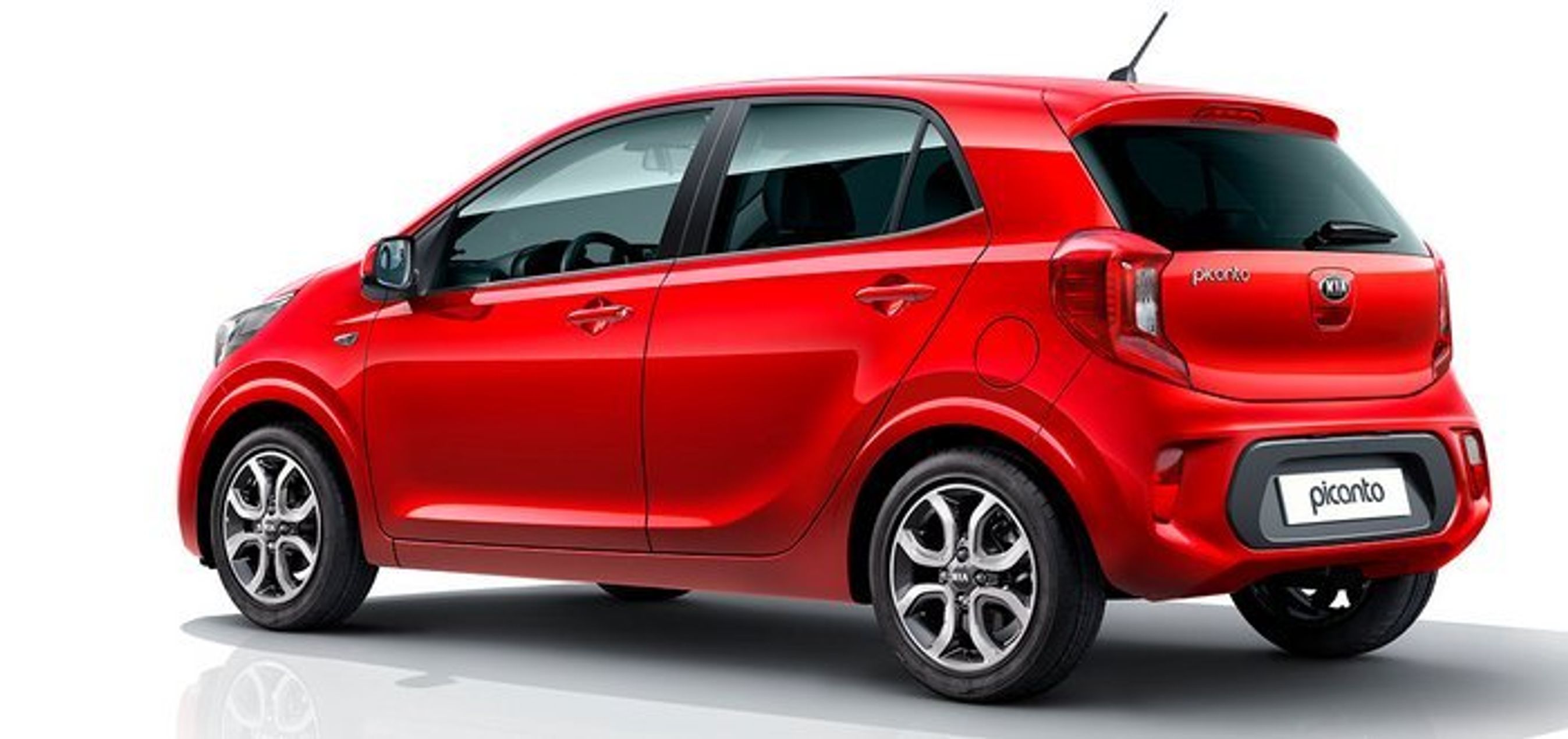 Bagtil er ændringerne på den faceliftede model små.