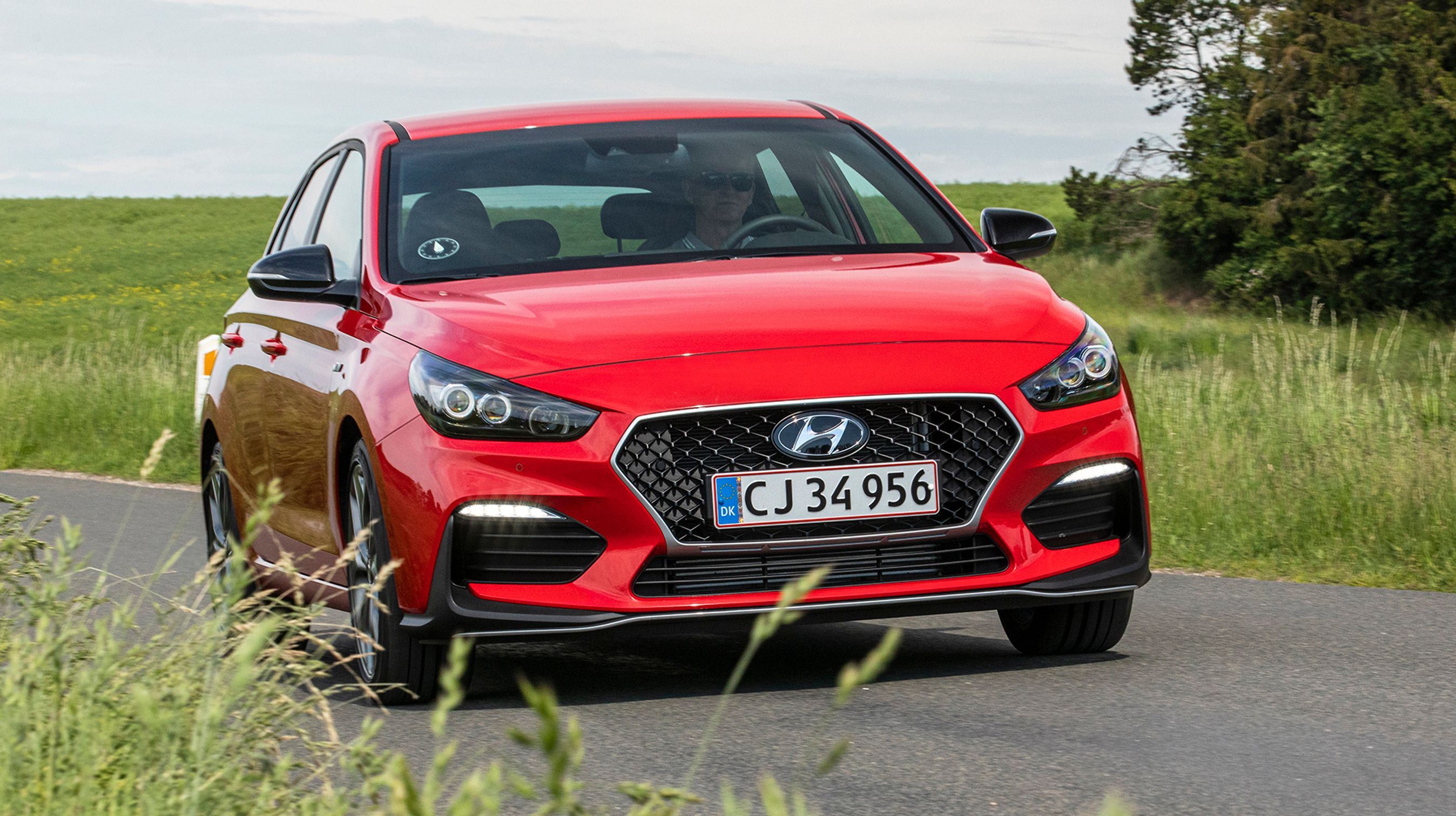 LED-forlygter er en del af Performance-udgaven af i30 N Line. Det er dog ikke den adaptive udgave, blot bedre lys end du havde fået med traditionelle halogenforlygter.