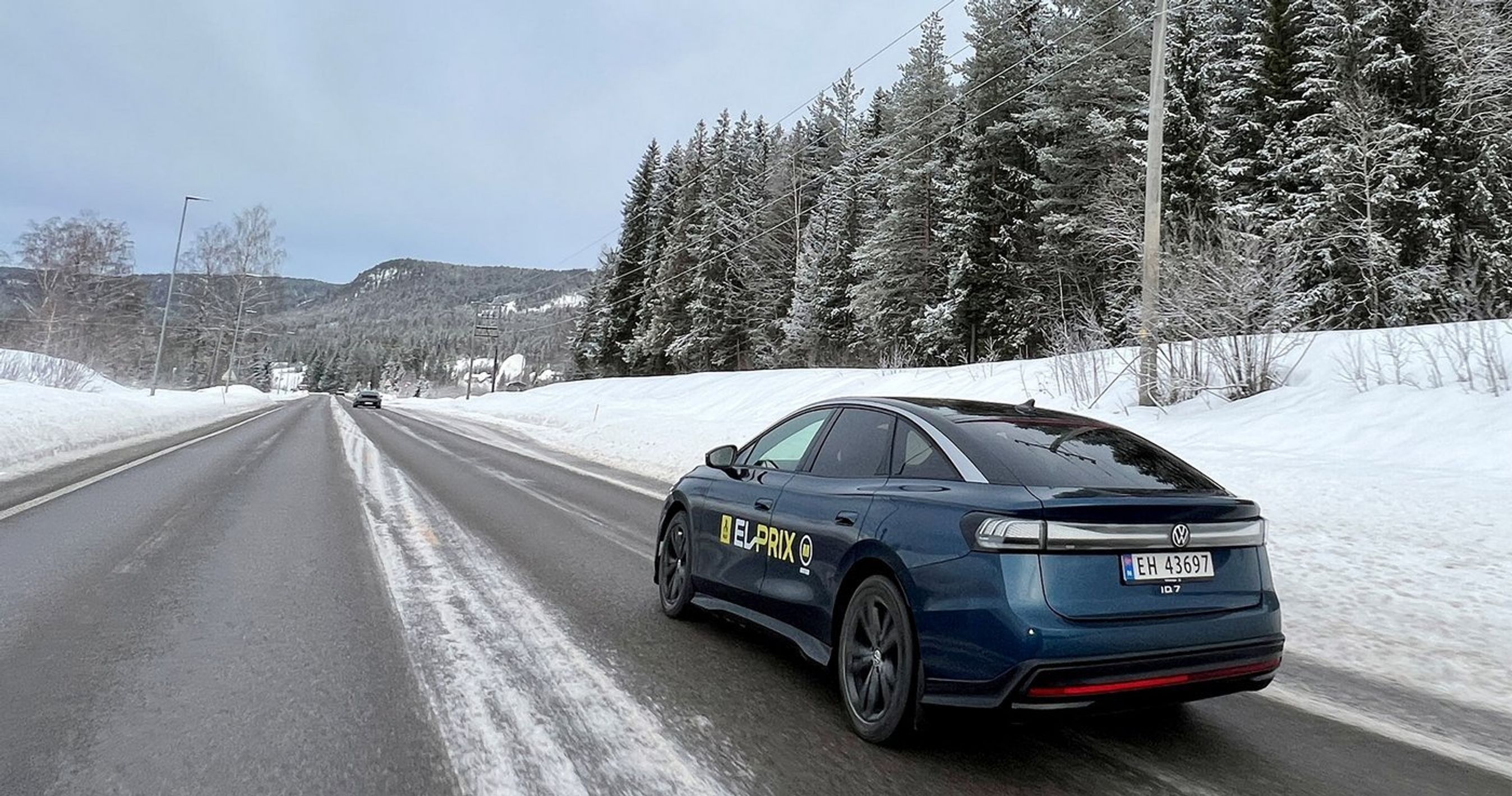 Elbilen ID.7 PRO testes på vej i Norge