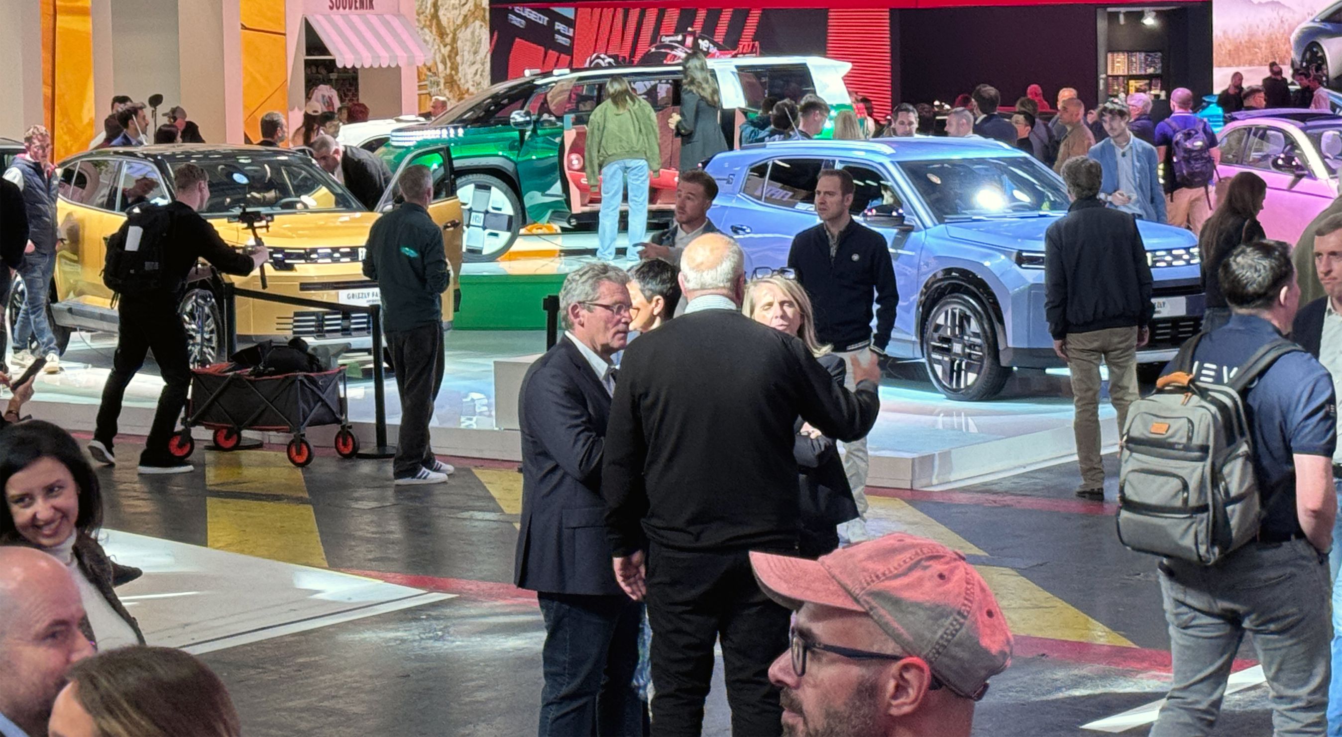 Mylder på Paris Motor Show.