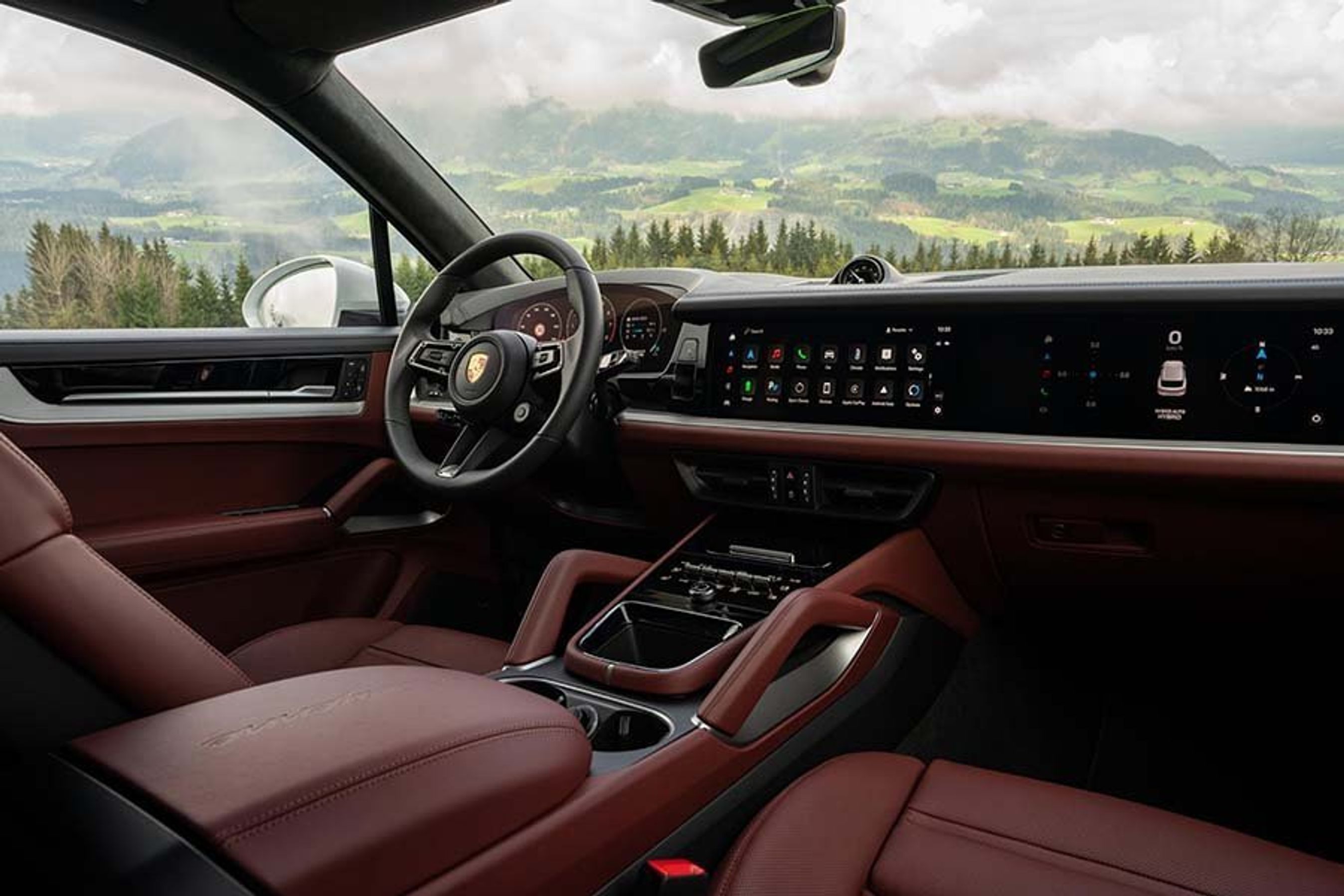 Kabinen i en Porsche Cayenne med kædersæder