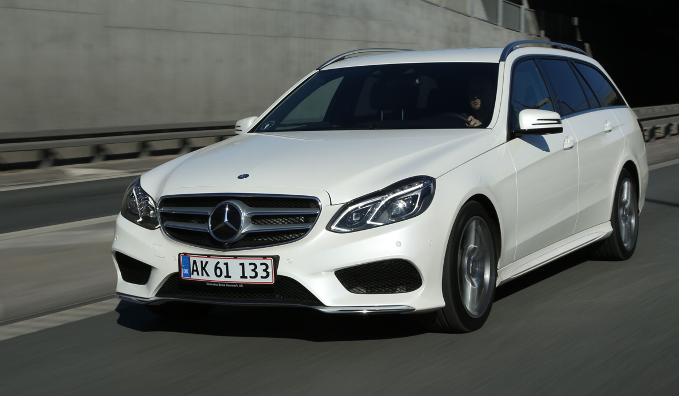 Berørt af fejlen er især C- og E-klasser, men i princippet et stort antal Mercedes-modeller.