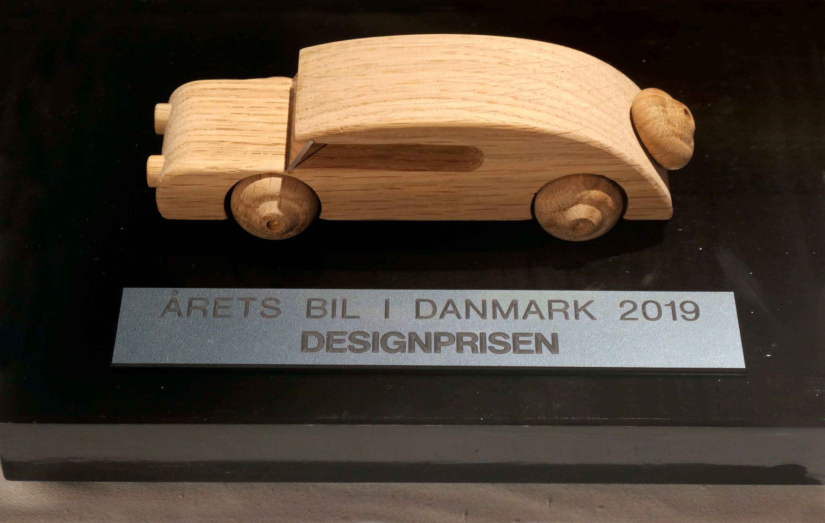 Årets Bil Designprisen går til Peugeot 508.