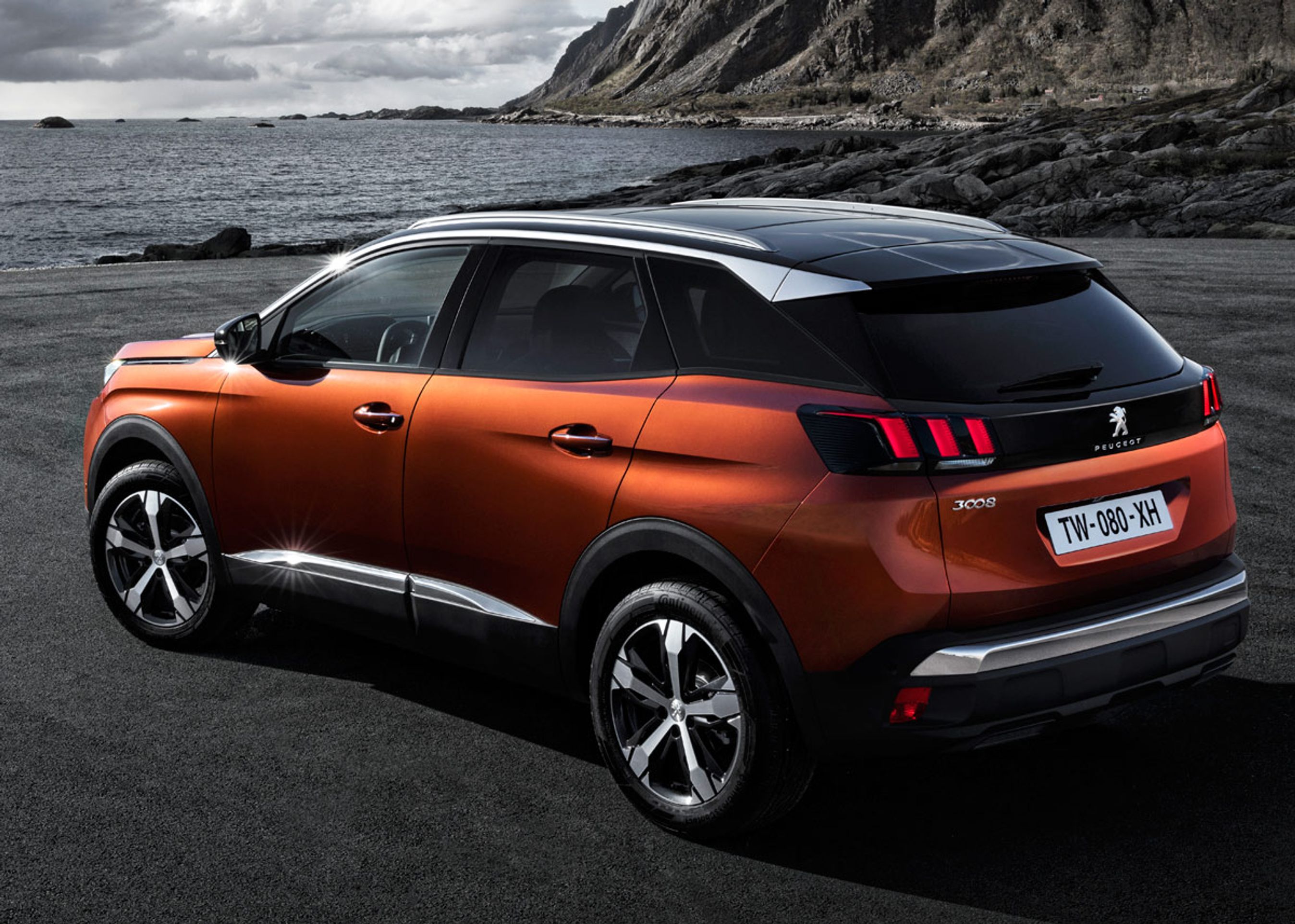 Peugeot 3008 kan fås med tofarvet lakering.