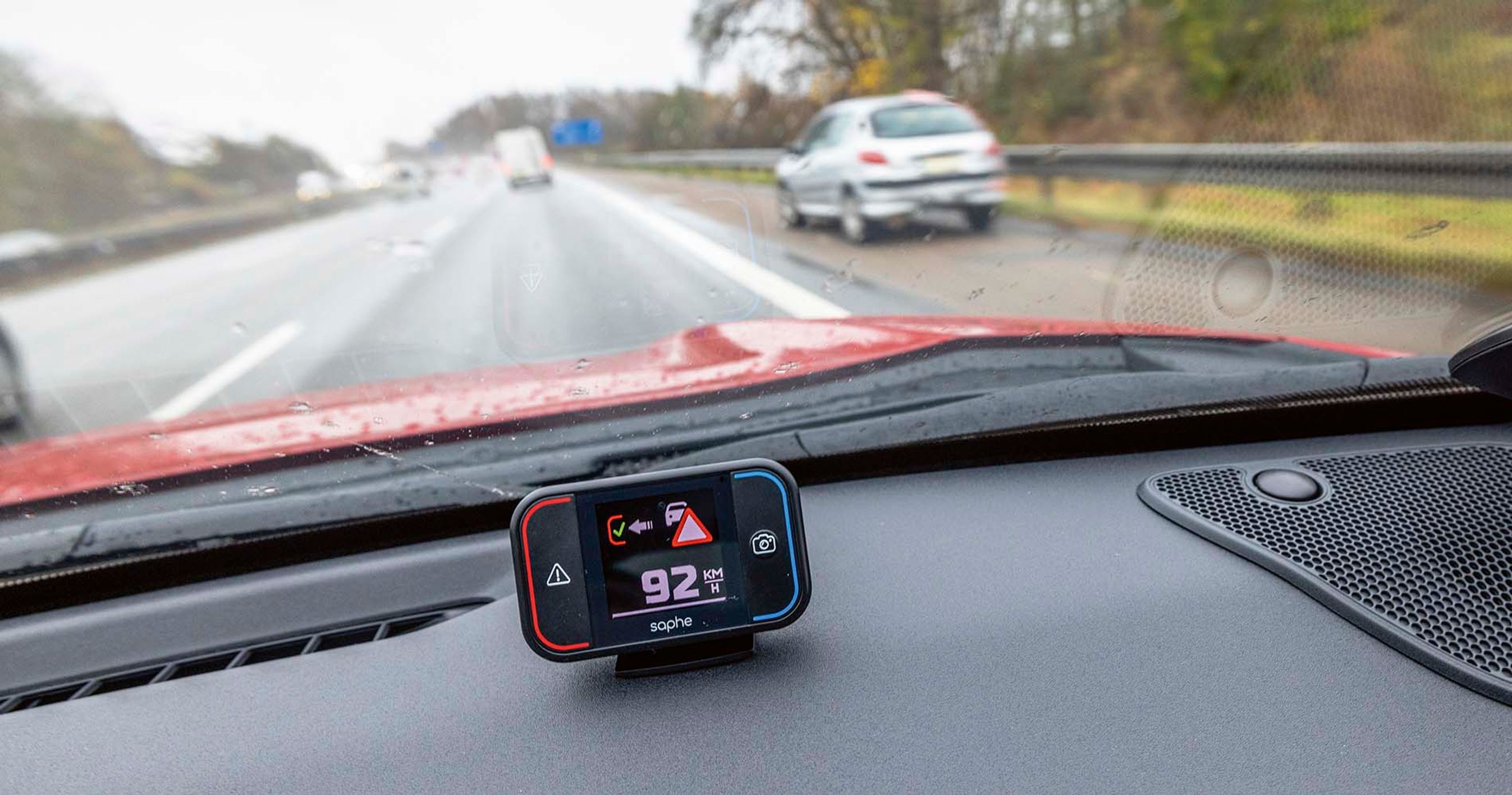 Saphe-alarmen kan også advare mod havarerede biler i nødsporet.