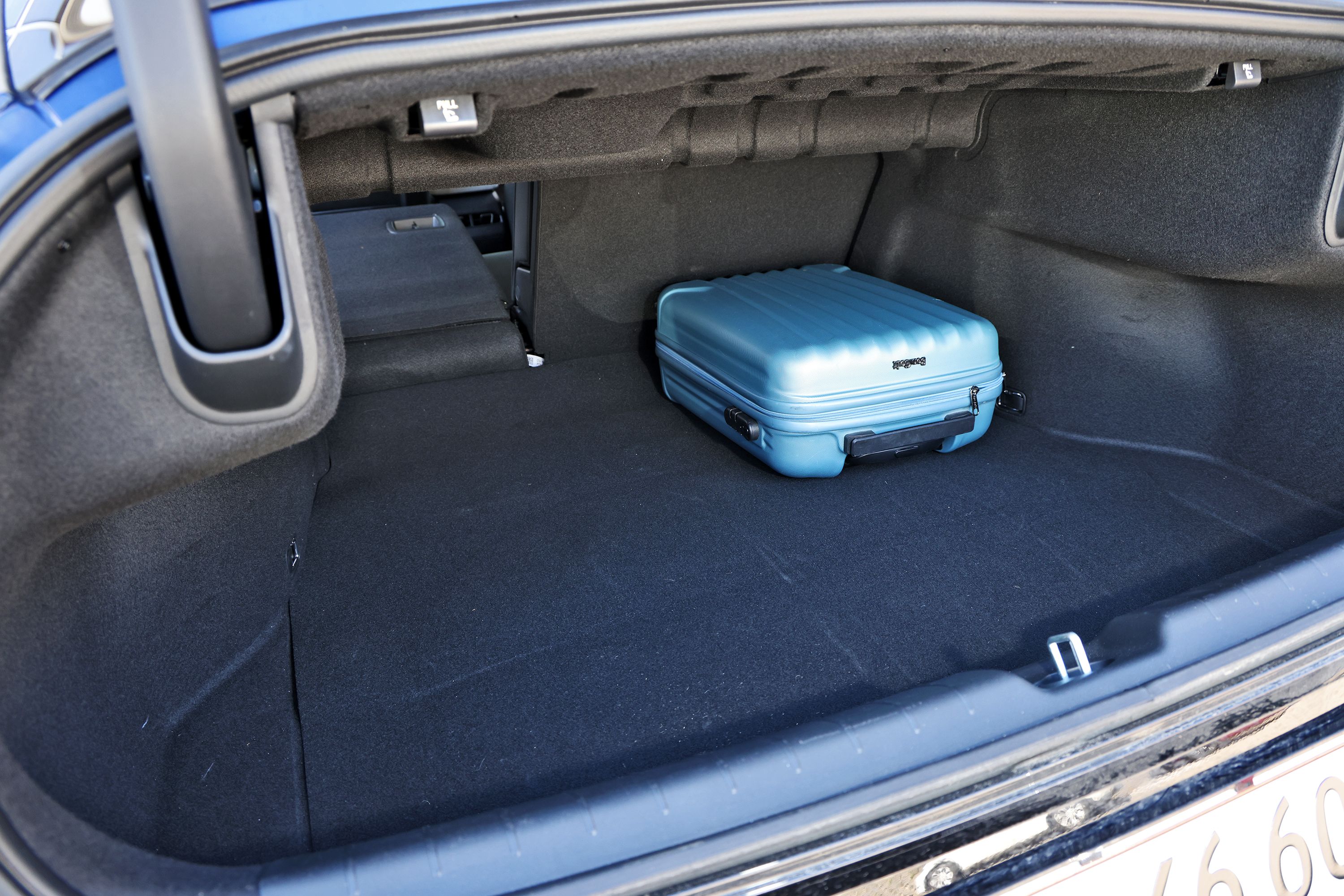 Bagagerummet i Kia EV4 Fastback 2026. 