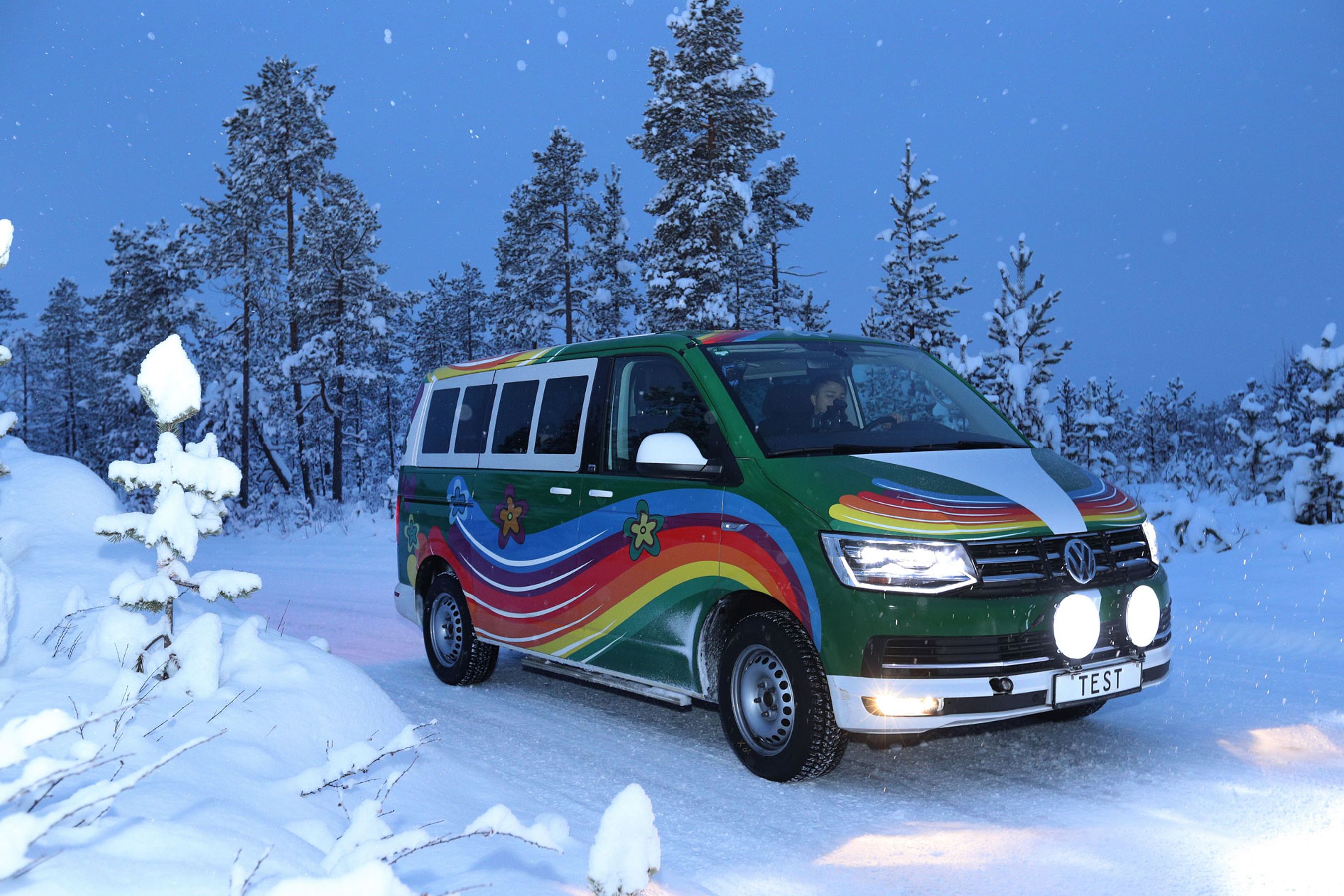 Årets vinterdæktest er hård ved dækkene til varebiler, der dumper på stribe.