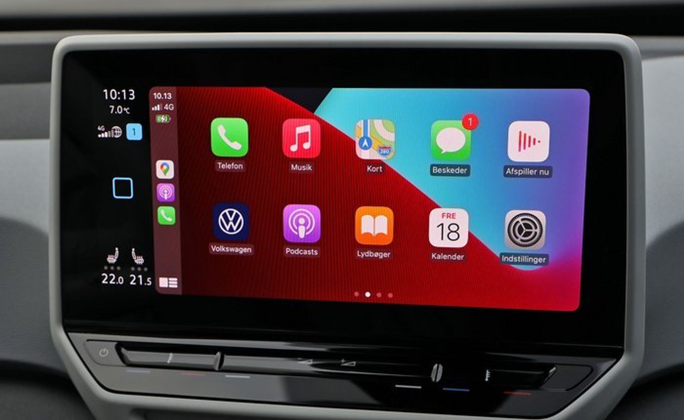 En del af den nye opdatering omfatter trådløs opkobling af smartphonen via enten Appel Carplay eller Android Auto.