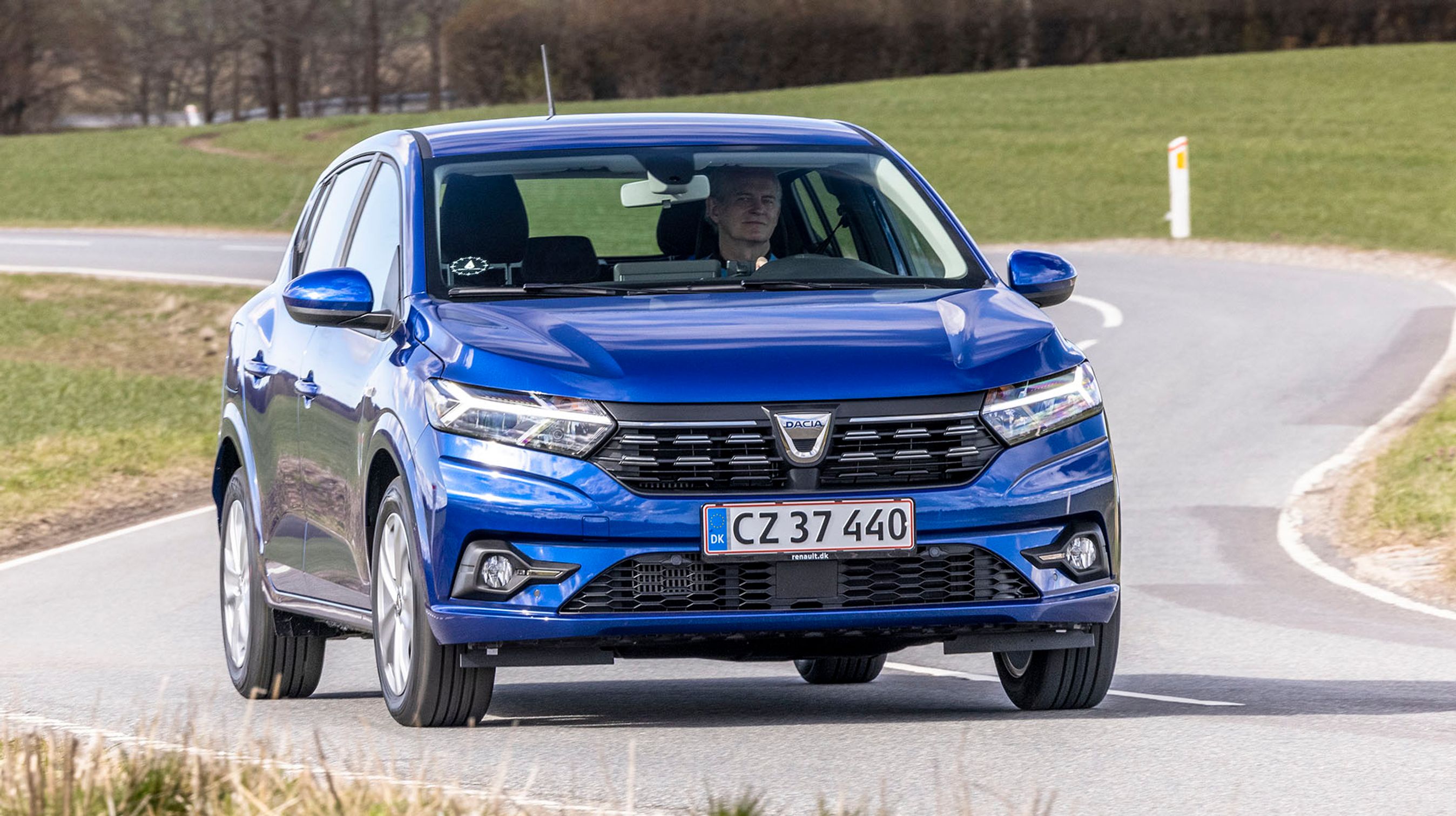 Dacia Sandero er bygget over samme platform som Renault Clio. Desværre deler den ikke sikkerhedsudstyr med den vellykkede Clio.