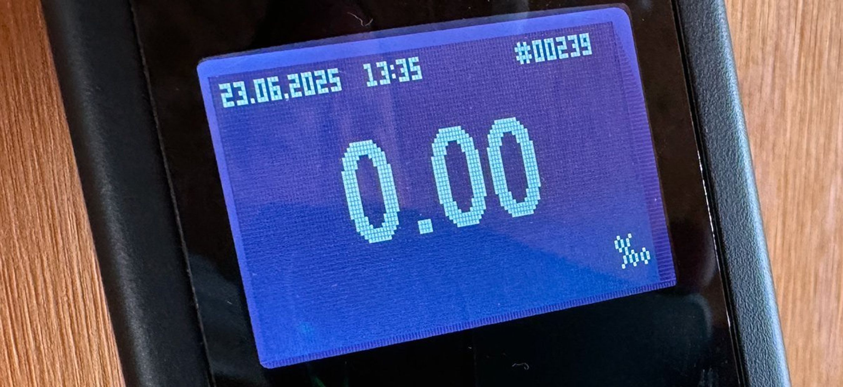 Alkoholmeter med tallet 0,00.